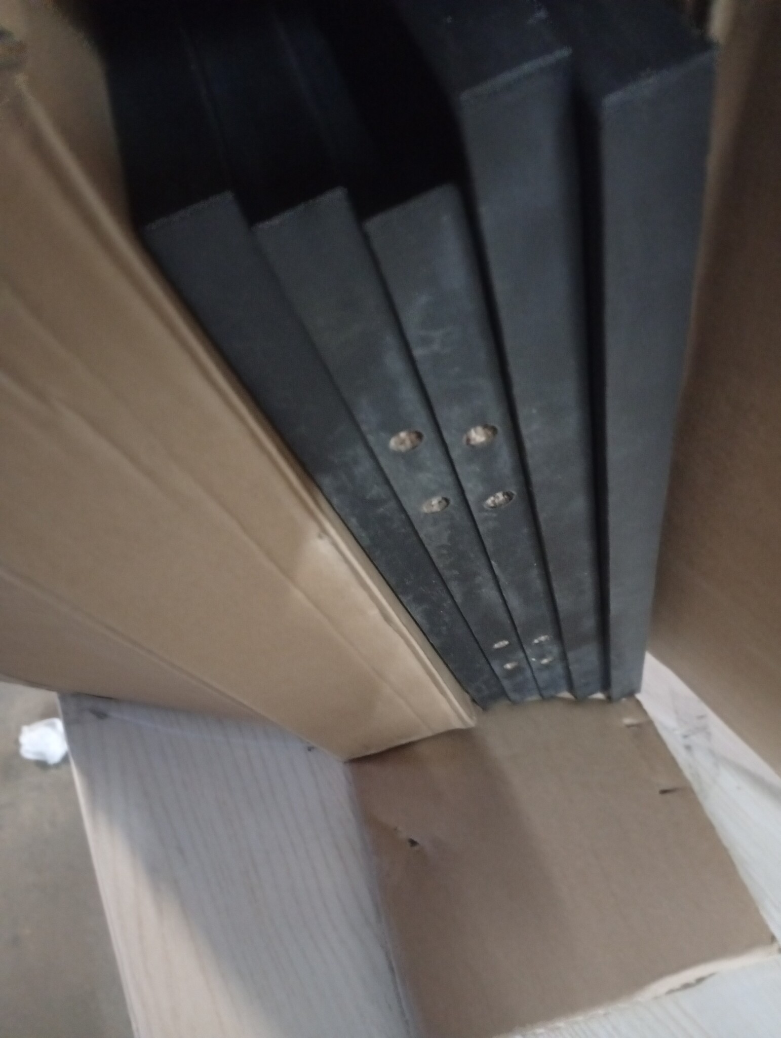 vidaXL Dressoir Zwart - 70x34x90 cm Bewerkt Hout - 55% Korting!