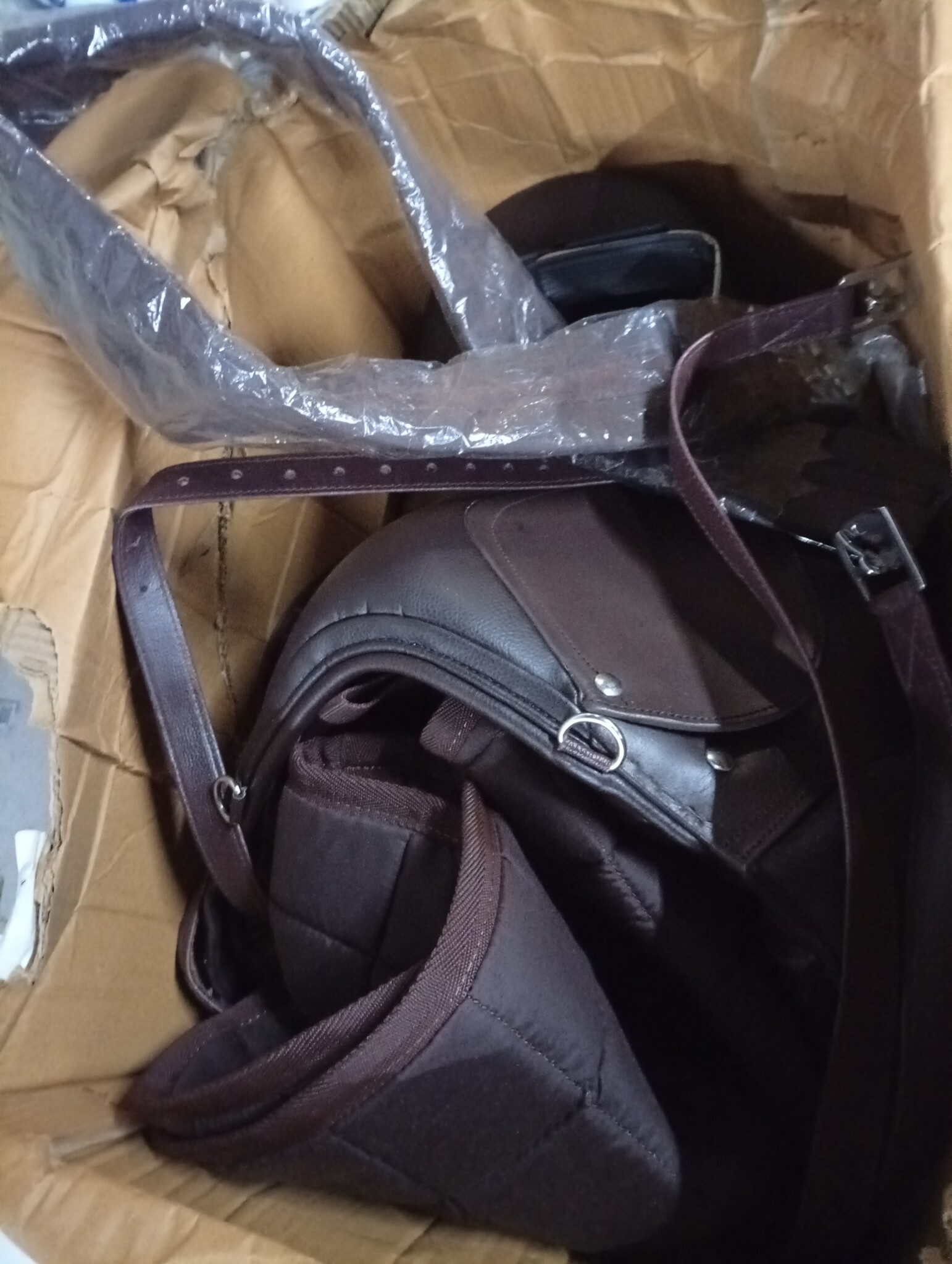 Echt Lederen Paardrijzadel Set - 17,5" - 60% Korting!