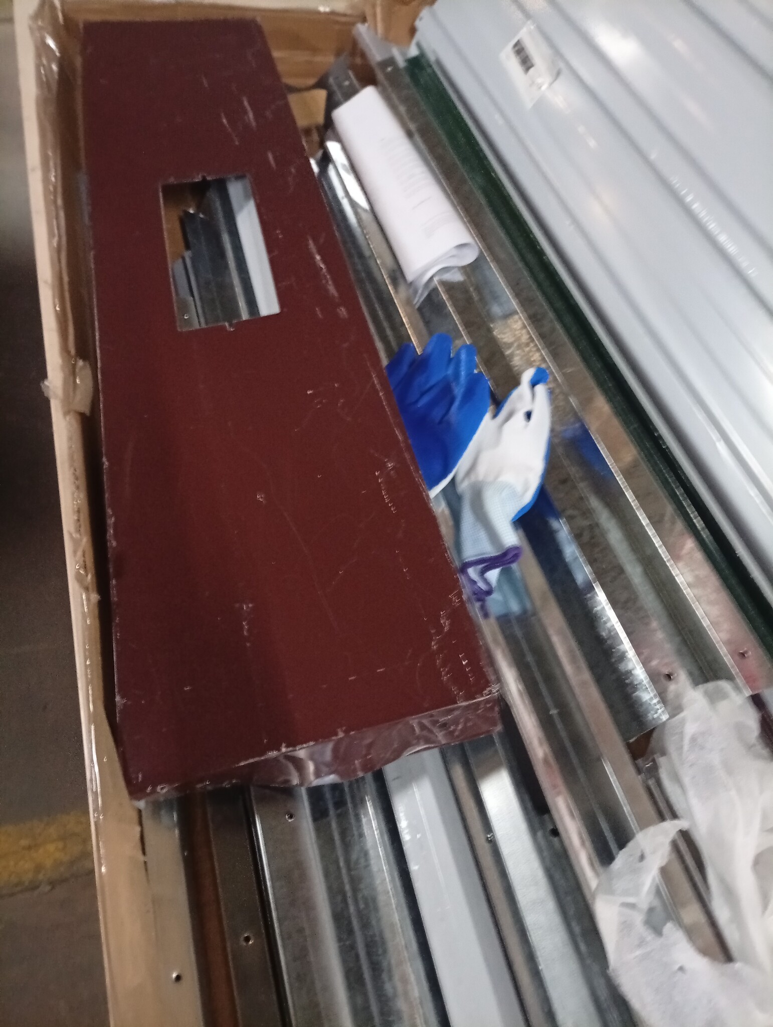 vidaXL Tuinberging Staal Bruin (194x121x181 cm) - 60% Korting!