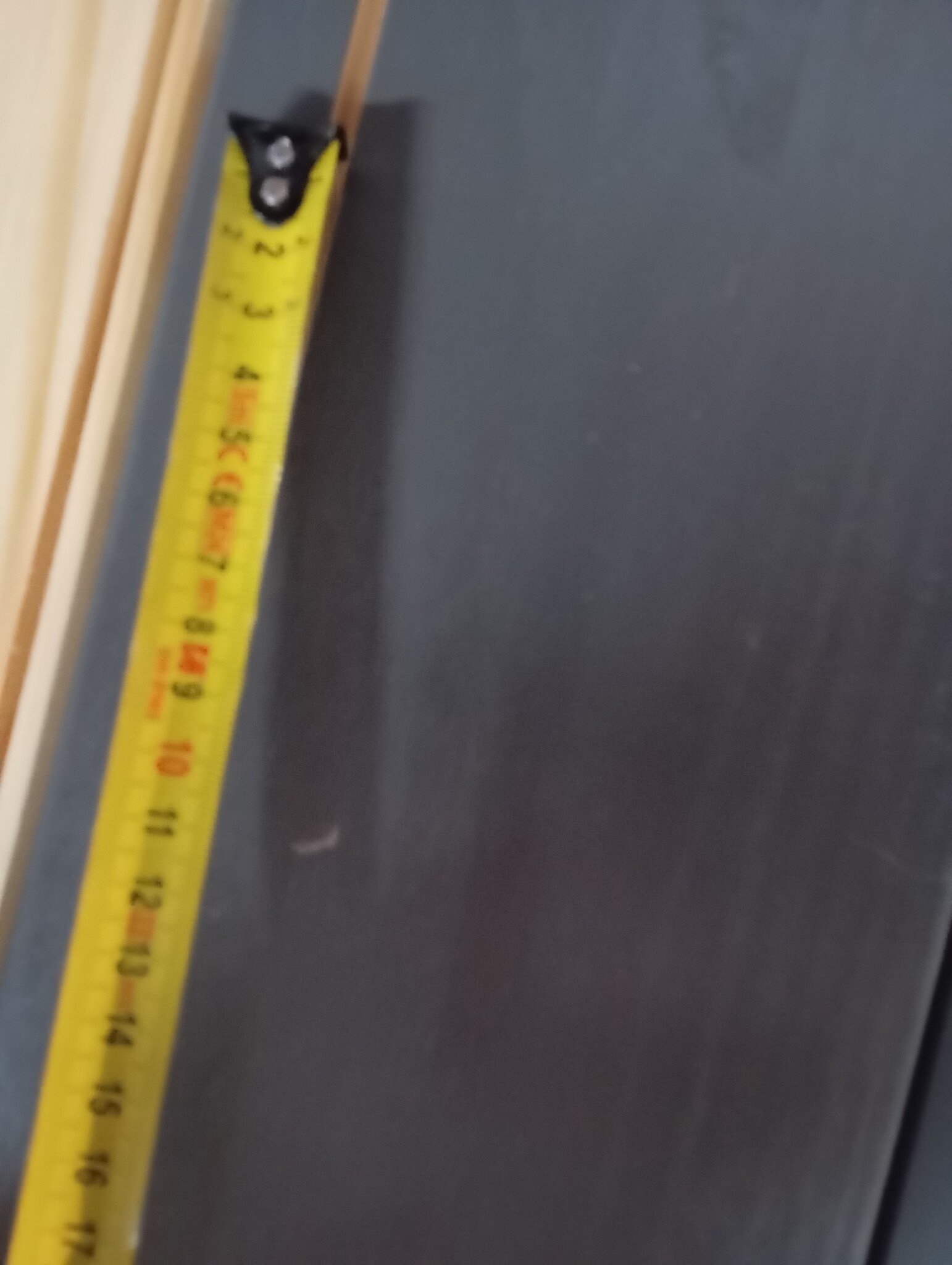 vidaXL Nachtkastje Hill 46x35x49,5 cm massief grenenhout grijs | 55% korting