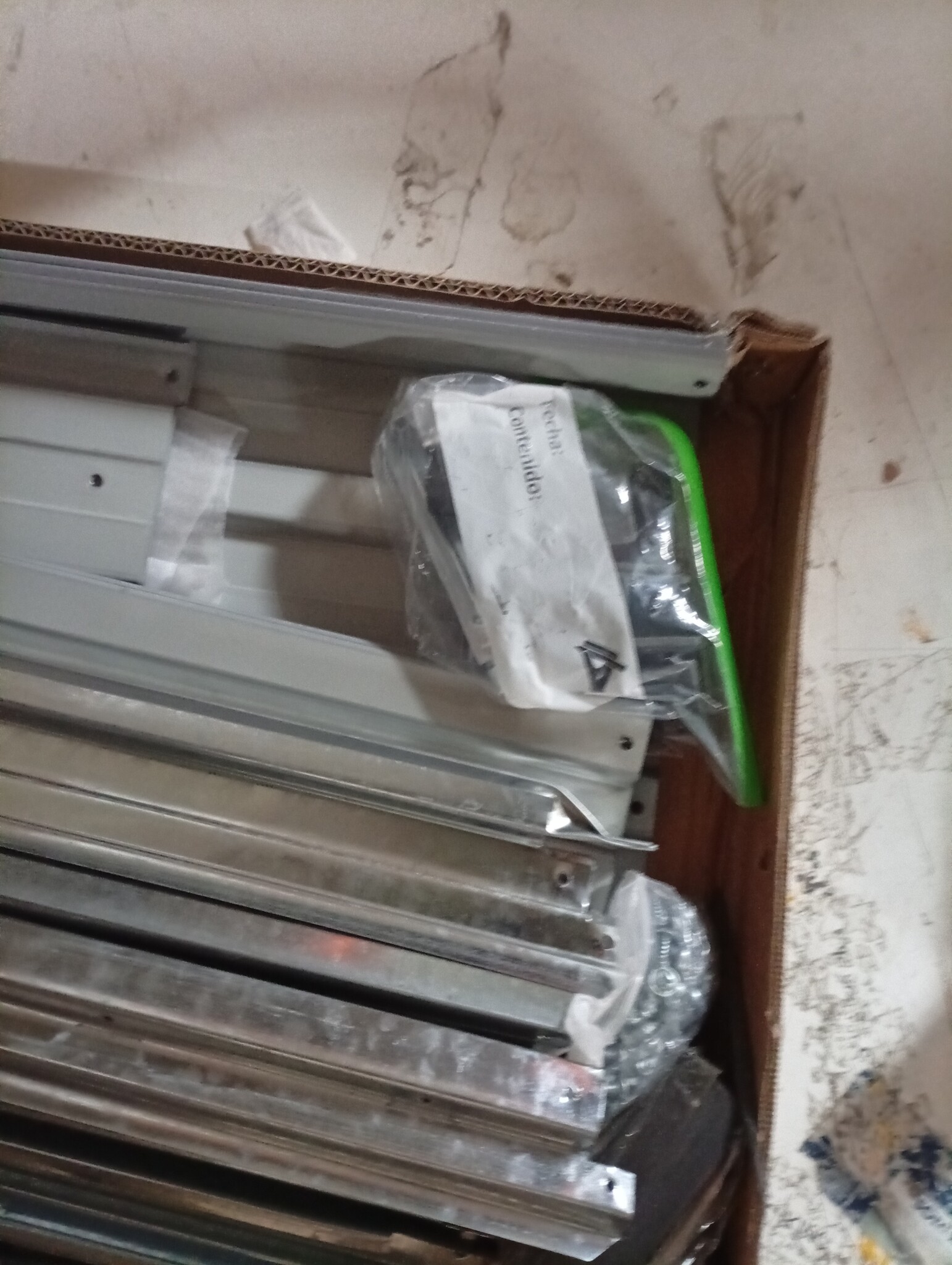 vidaXL Tuinbox 109x67x65 cm Grijs - 55% Korting!