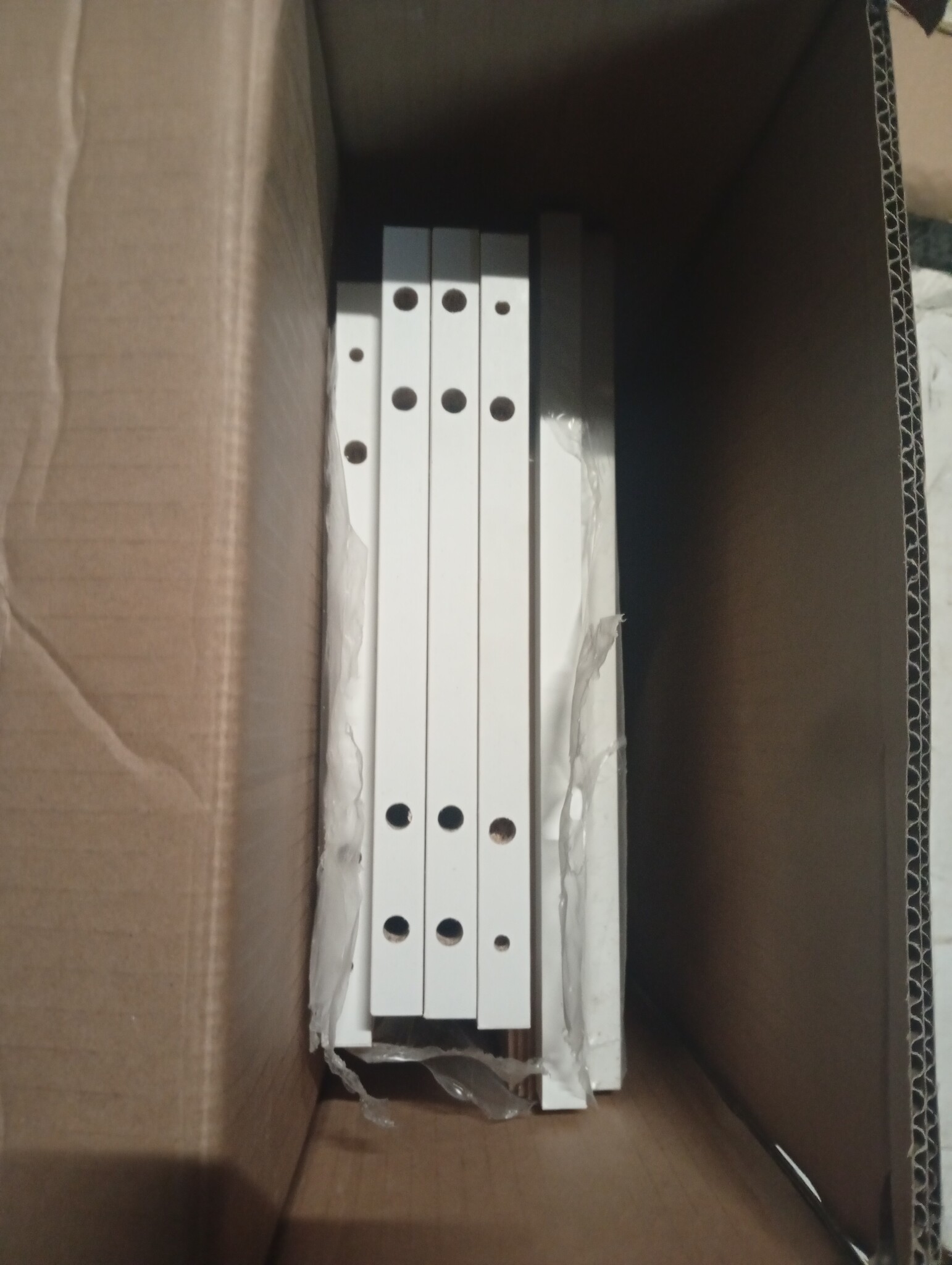 vidaXL Badkamerkast 32x25,5x190 cm bewerkt hout wit