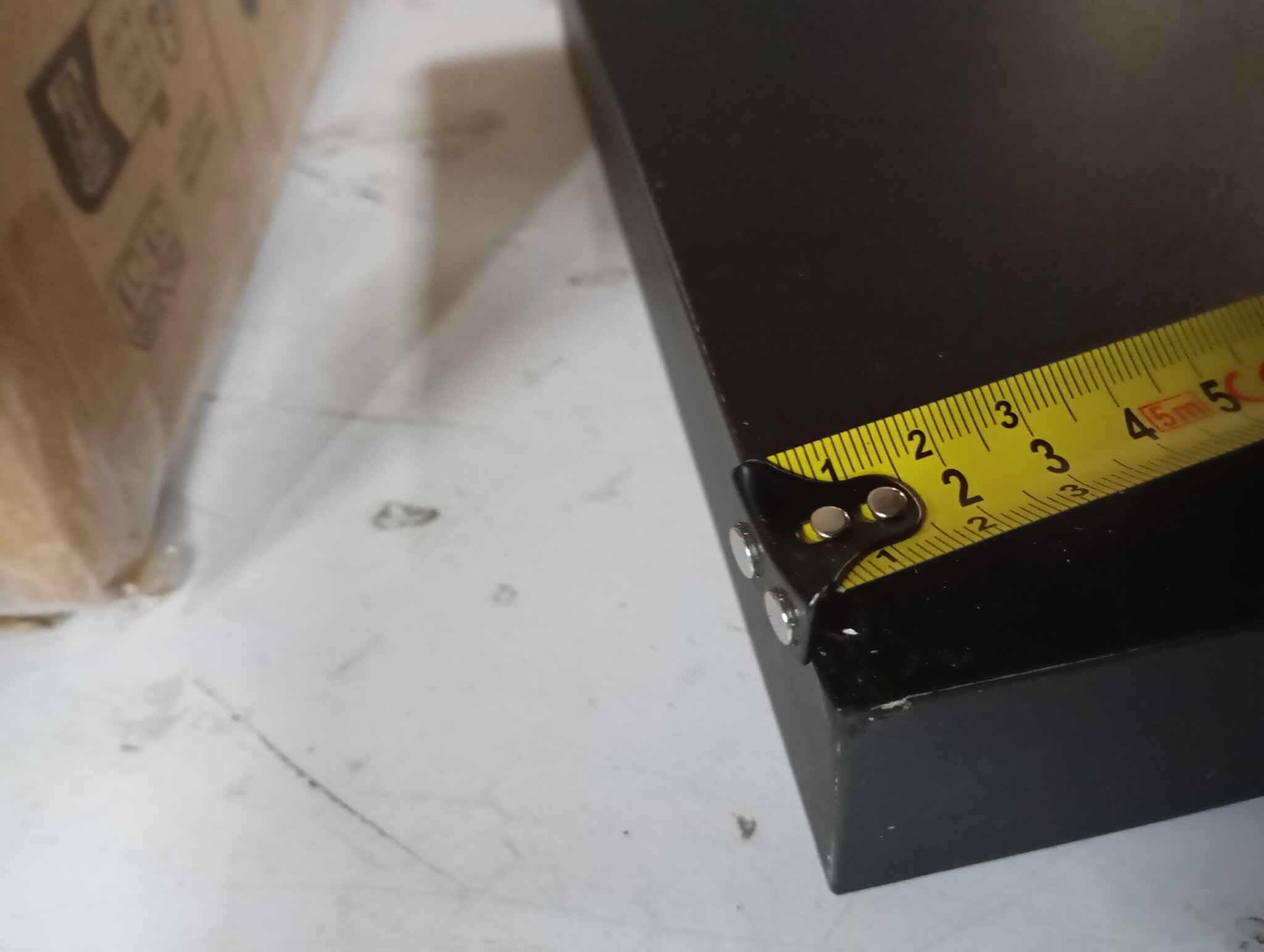 vidaXL Zwevende Wandschappen 2 st. 40x23x3,8 cm Zwart (60% Korting)