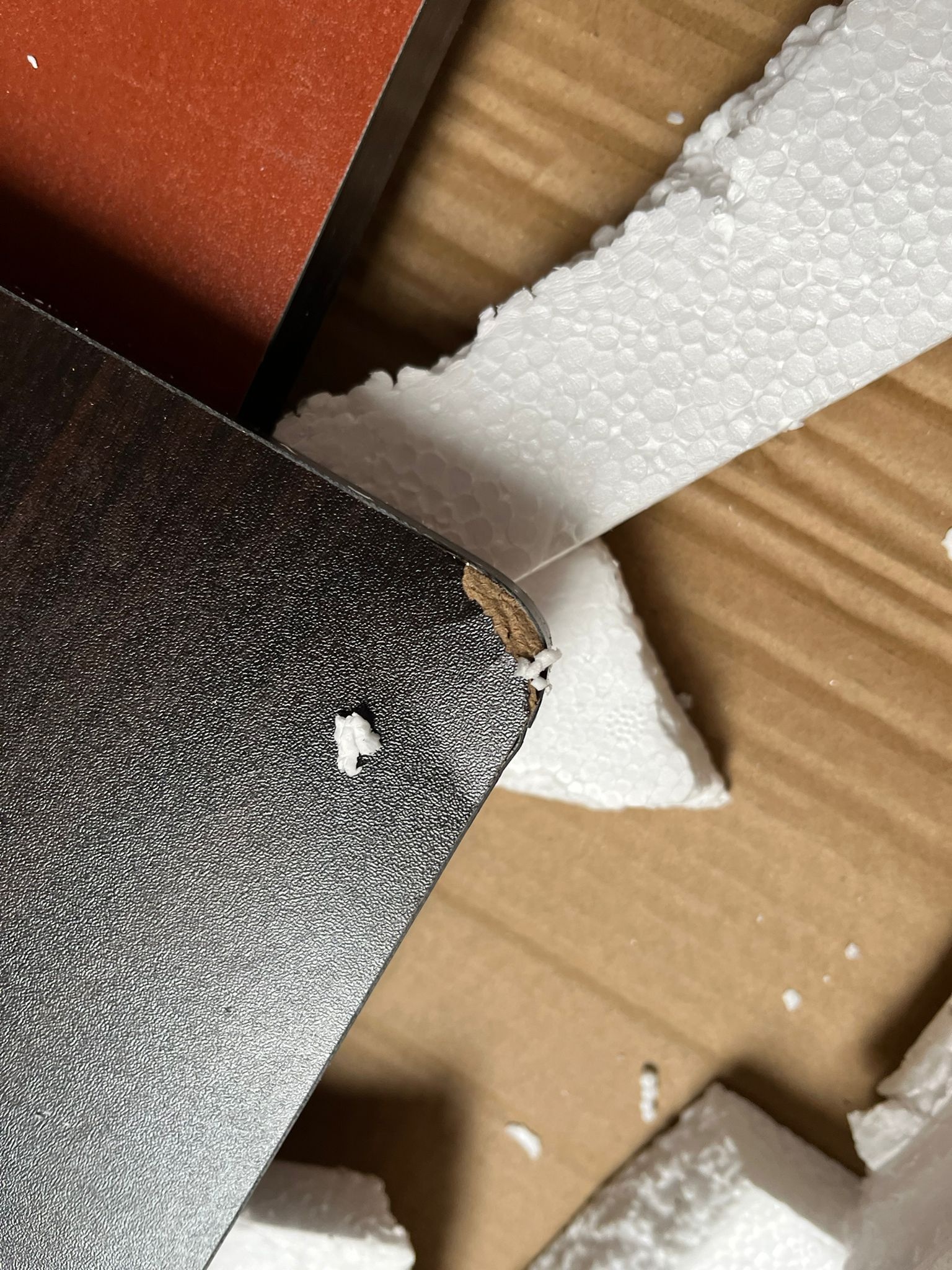 Zwart computerbureau 100x60 met plank - 55% korting!