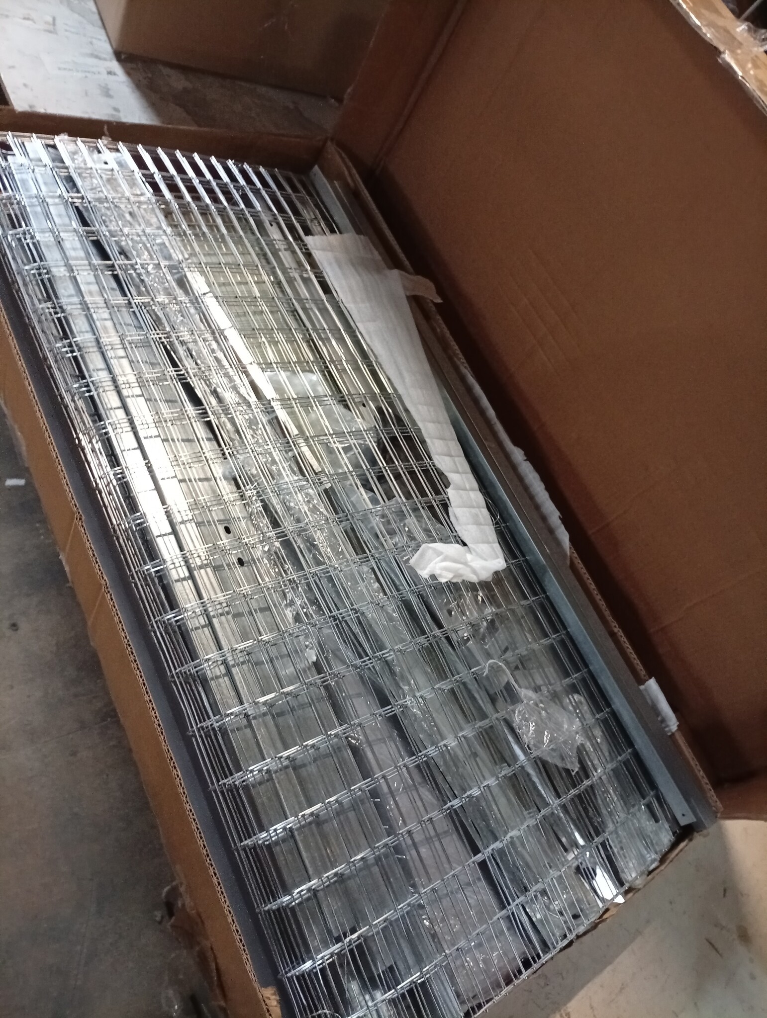 vidaXL Hondenhok met dak & ren - Staal - 60% korting