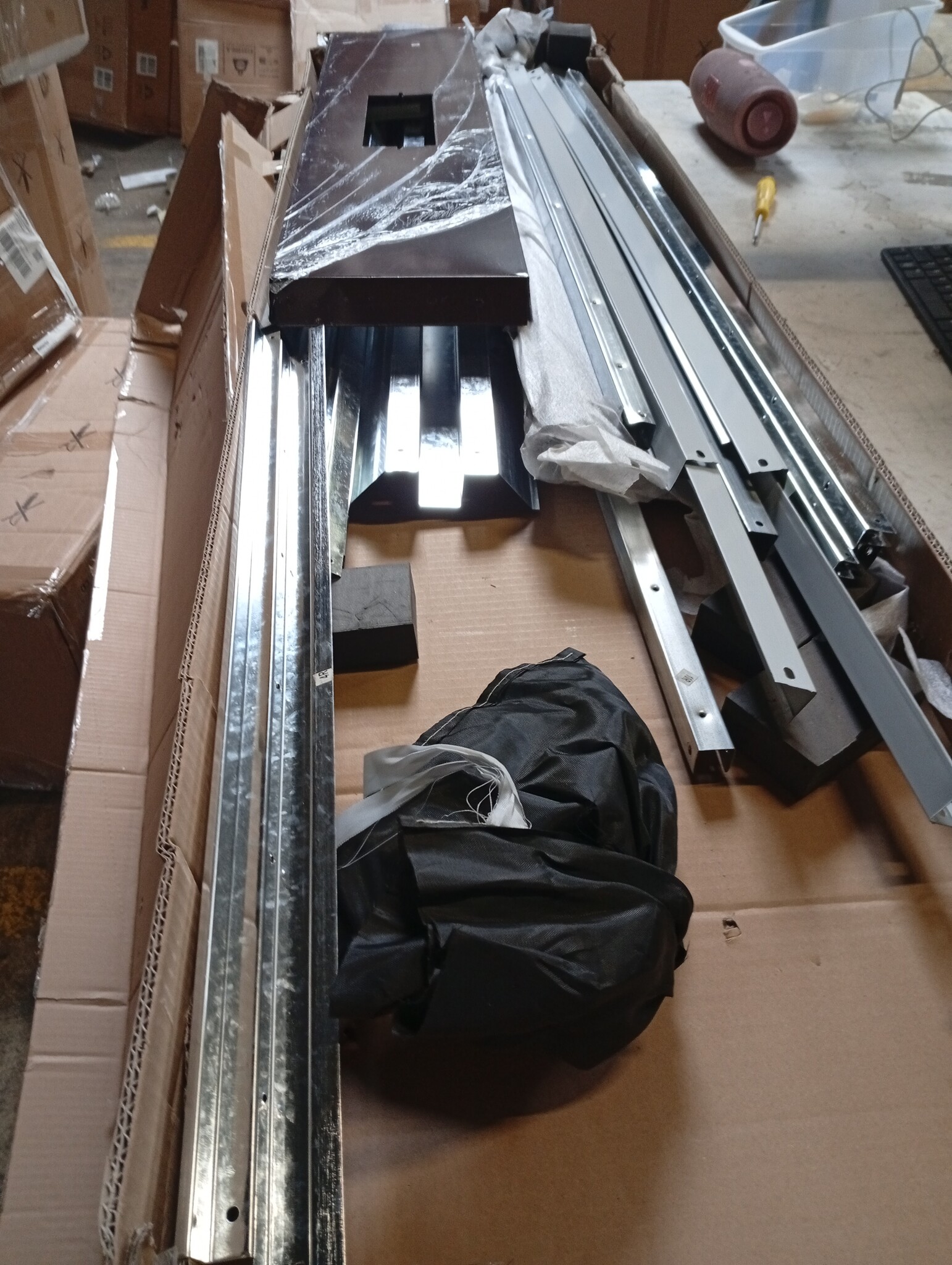 vidaXL Tuinberging 194x121x181 cm Staal Bruin - 55% Korting!