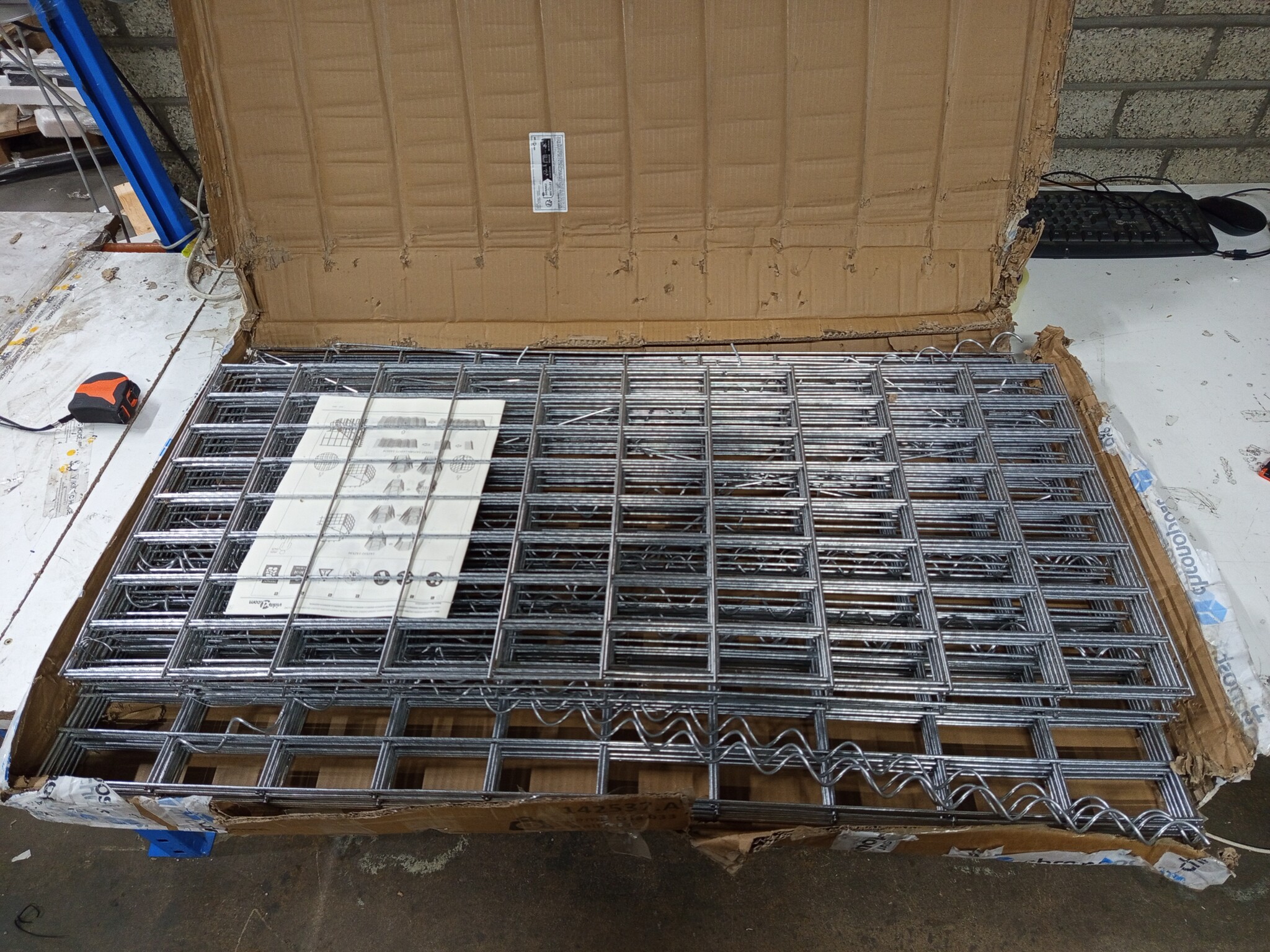 vidaXL Gabion mand 300x30x100 cm Gegalvaniseerd Staal - Nu 55% Korting!