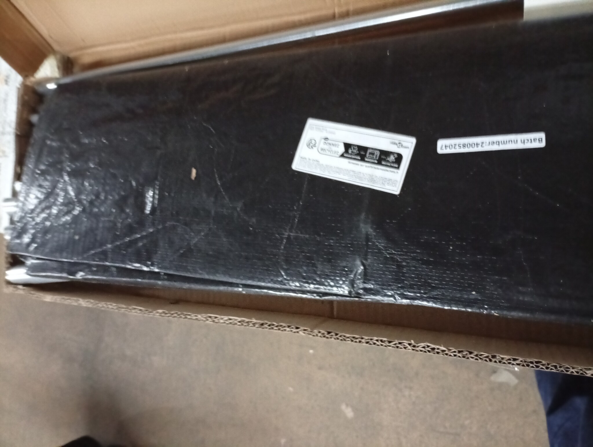 vidaXL Haardhoutrek met Regenhoes 151x40,5x110,5 cm | 55% Korting!