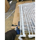 Traphek 83-96cm - verstelbaar 120cm hoog - wit metaal