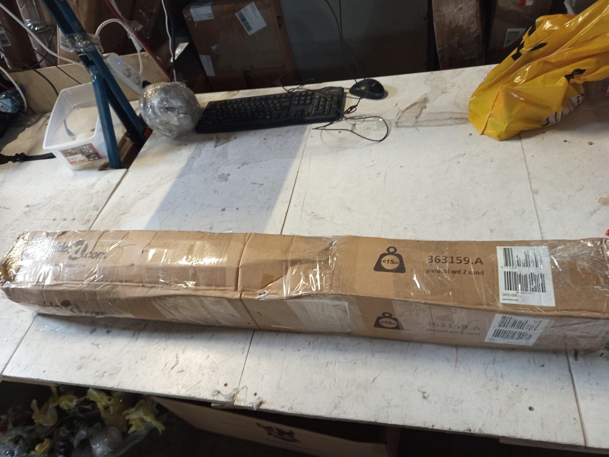 vidaXL Parasol Zandkleurig - 64% Korting - Houten Paal 196x231 cm