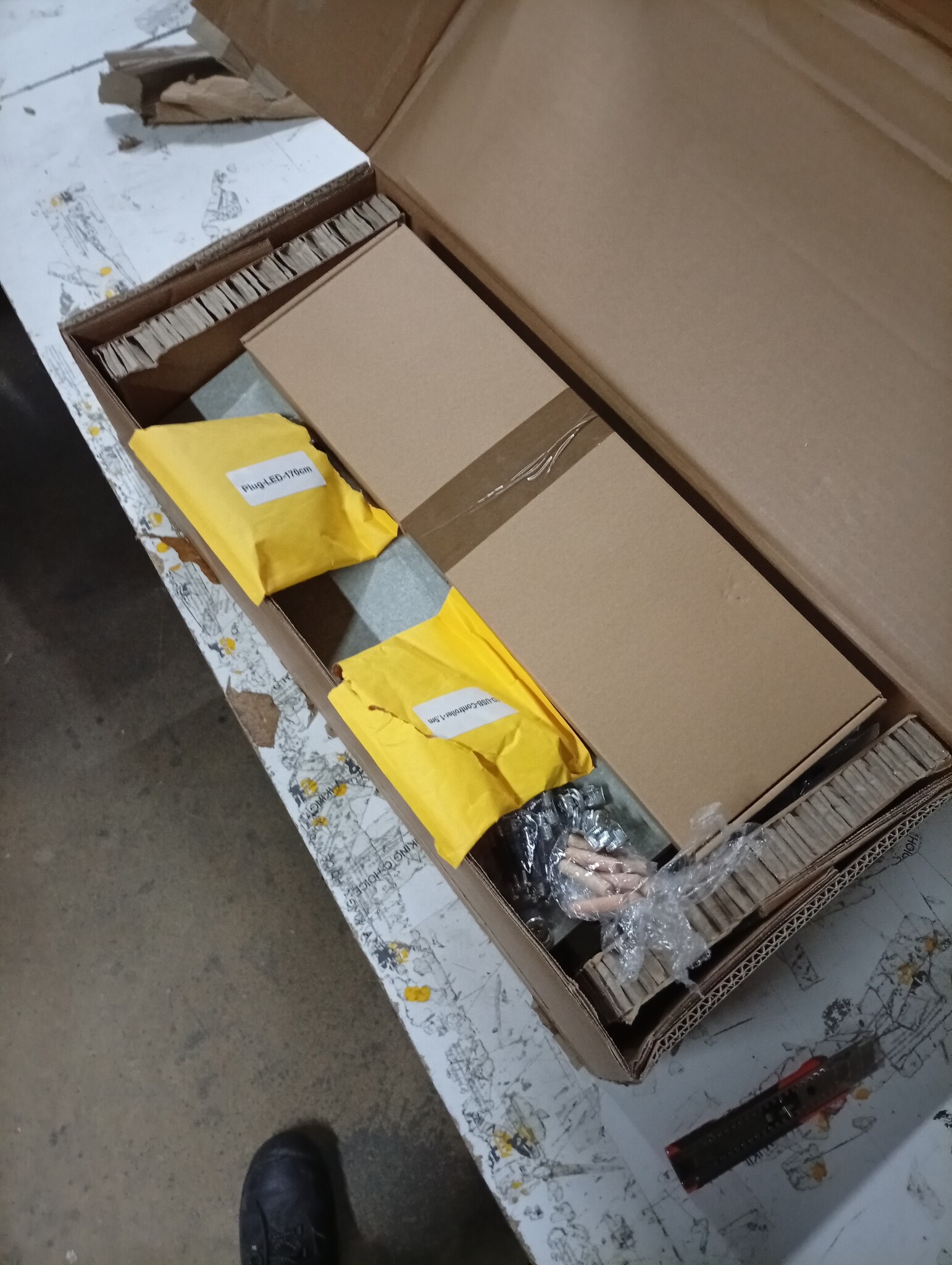 VidaXL Badkamerkast met Spiegel & LED | 55% Korting!