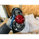 55% Korting! Achterlichten CHRYSLER VOYAGER 01-04 Zwart (Links/Rechts)