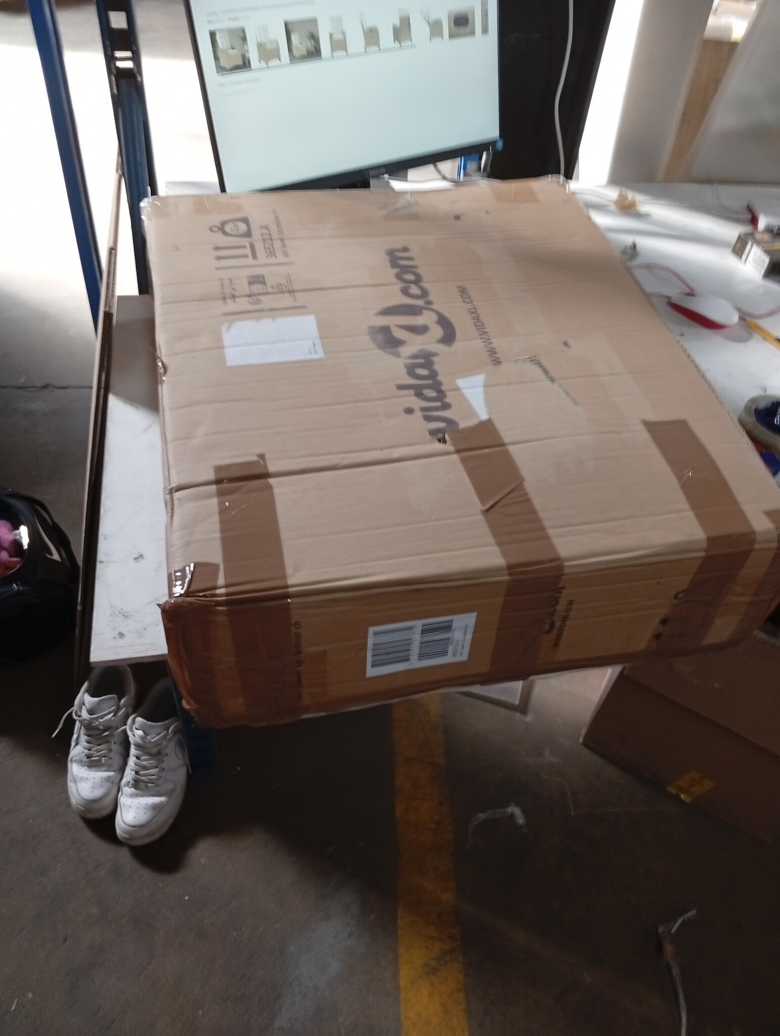 vidaXL Tuinstoel verstelbaar met kussens poly rattan beige