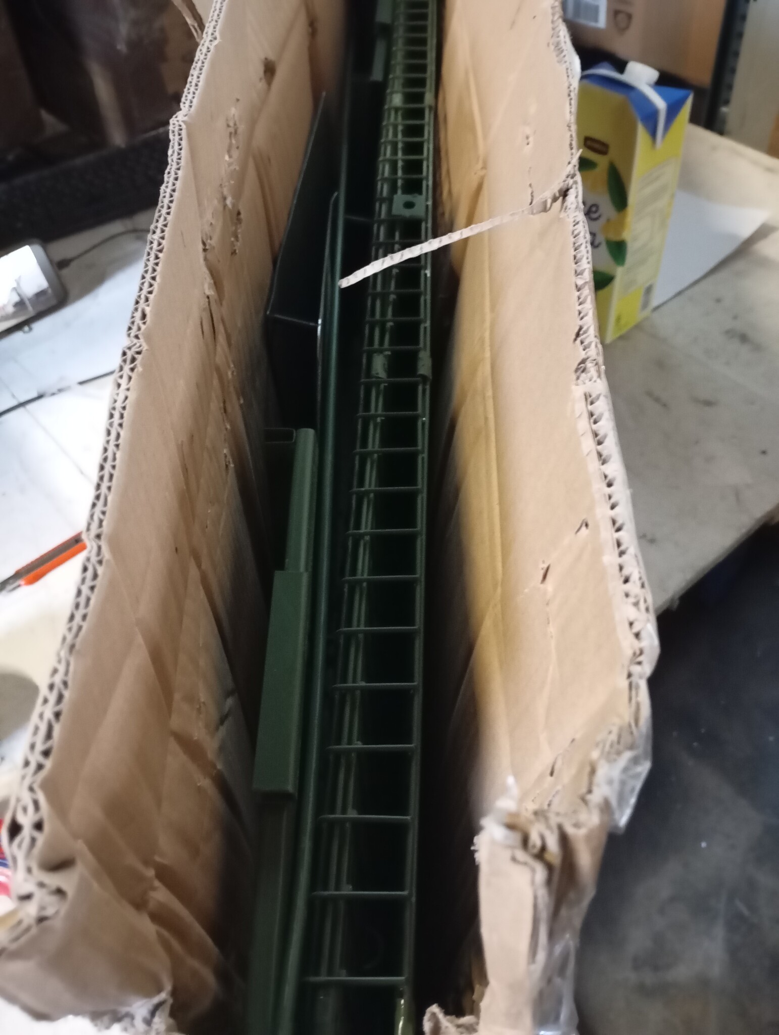 vidaXL Dierenval met 2 deuren - 60% Korting