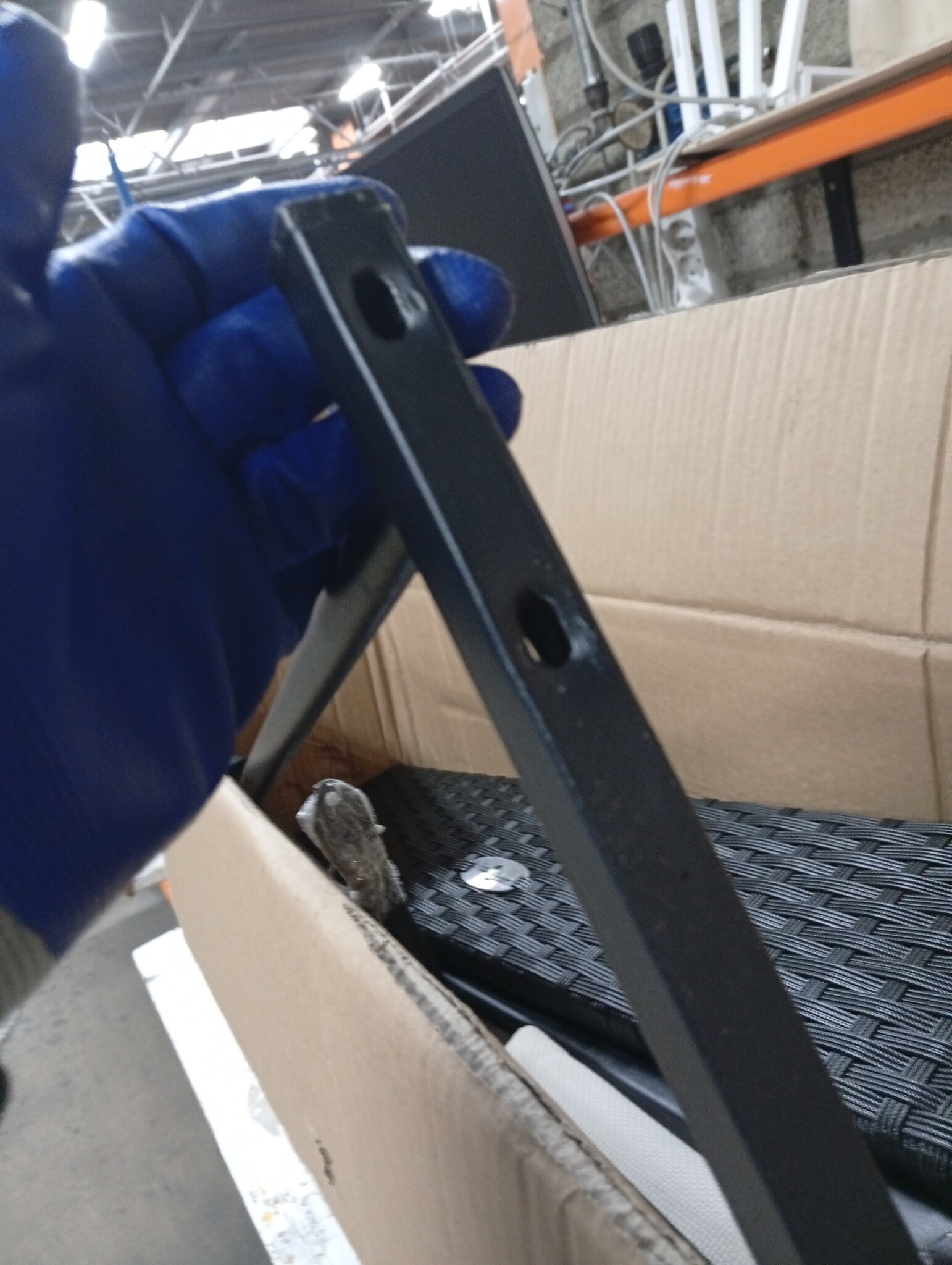 vidaXL Ligbed met kussen, Poly Rattan Zwart - 67% Korting!