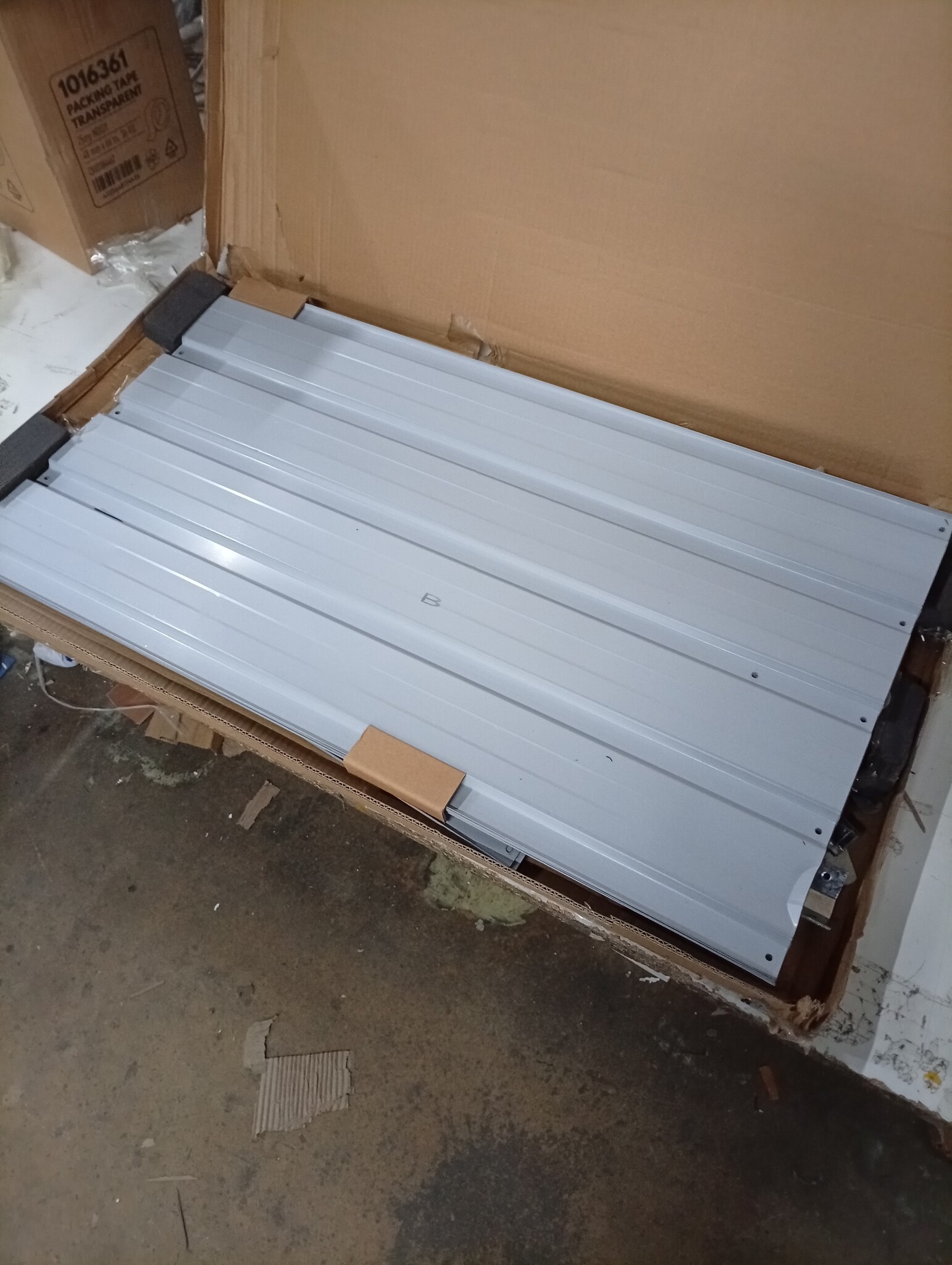 VidaXL Verhoogde Plantenbak 240cm Staal - 55% Korting!