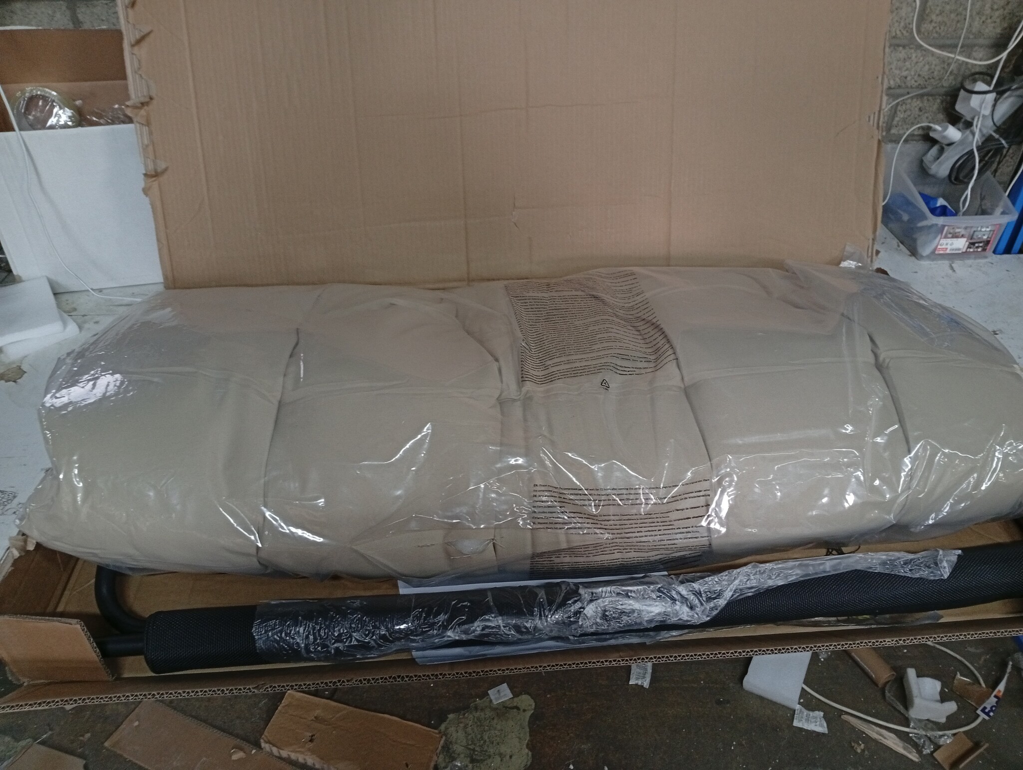 vidaXL Tuinbank met Kussen Staal Taupe - Nu 64% Korting!