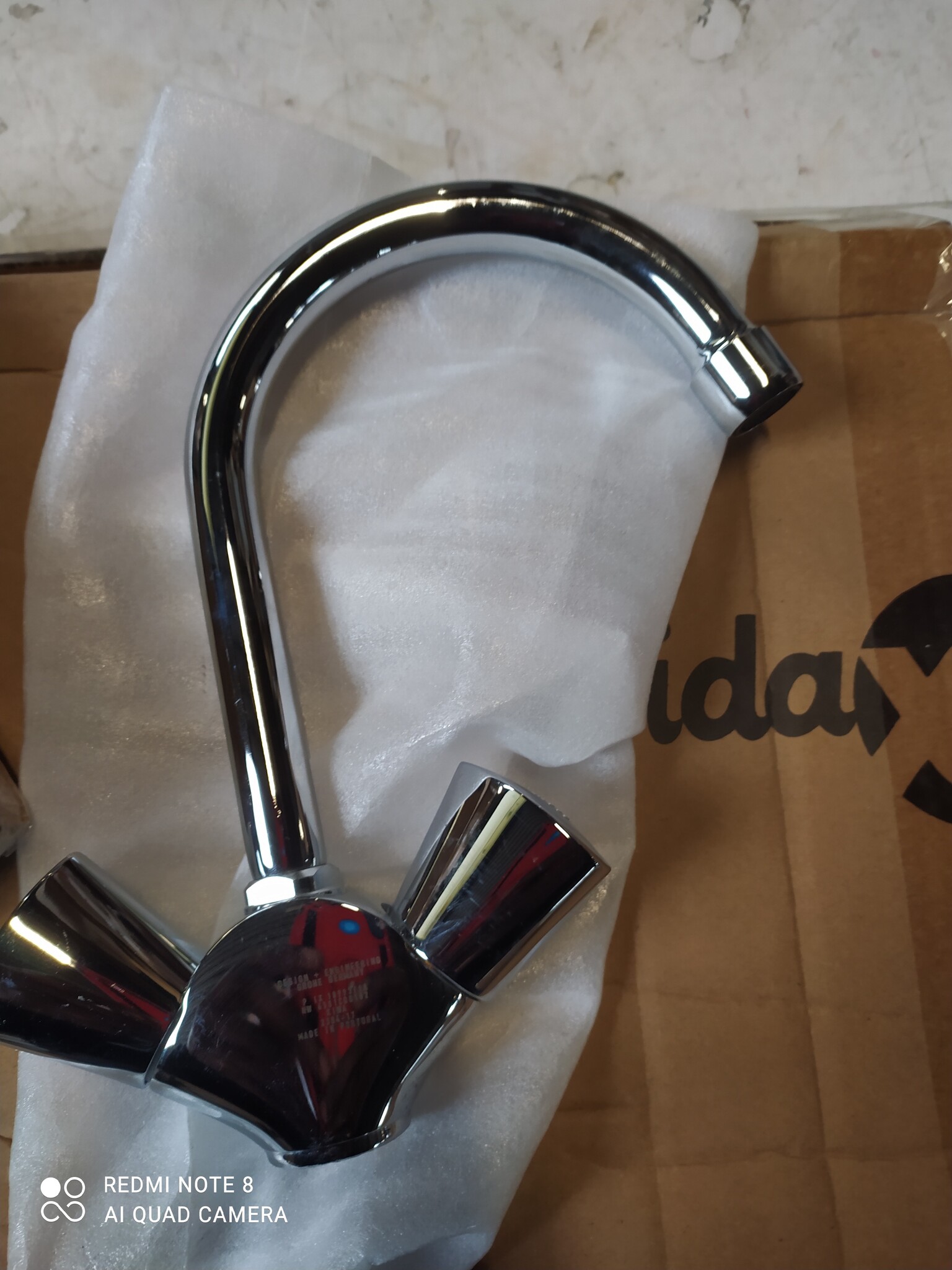 vidaXL Badkamermengkraan Zwart (12x30 cm) - 64% Korting!