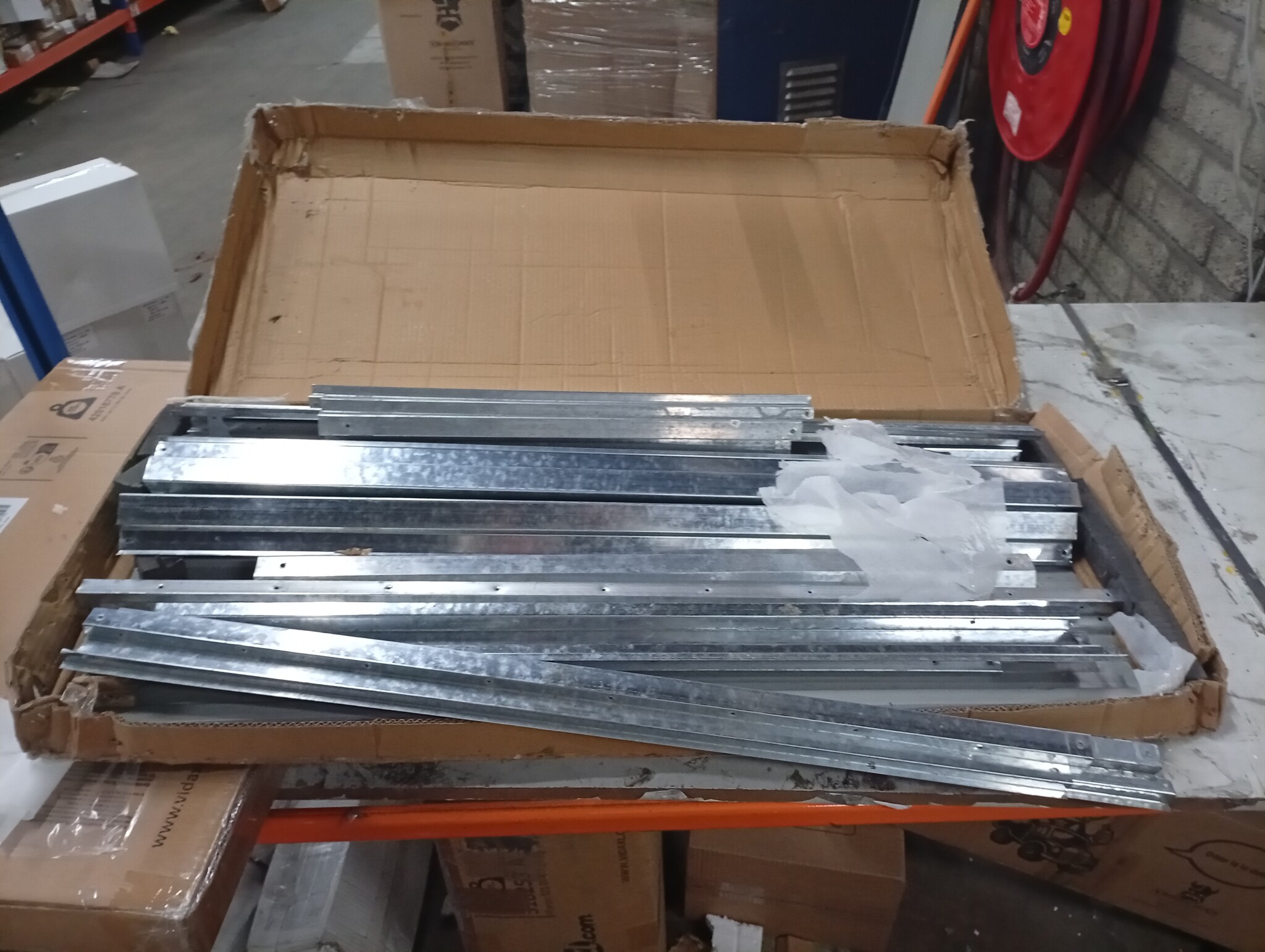 vidaXL Tuinschuur Grijs Staal 277x192,5x179 cm - 55% Korting!