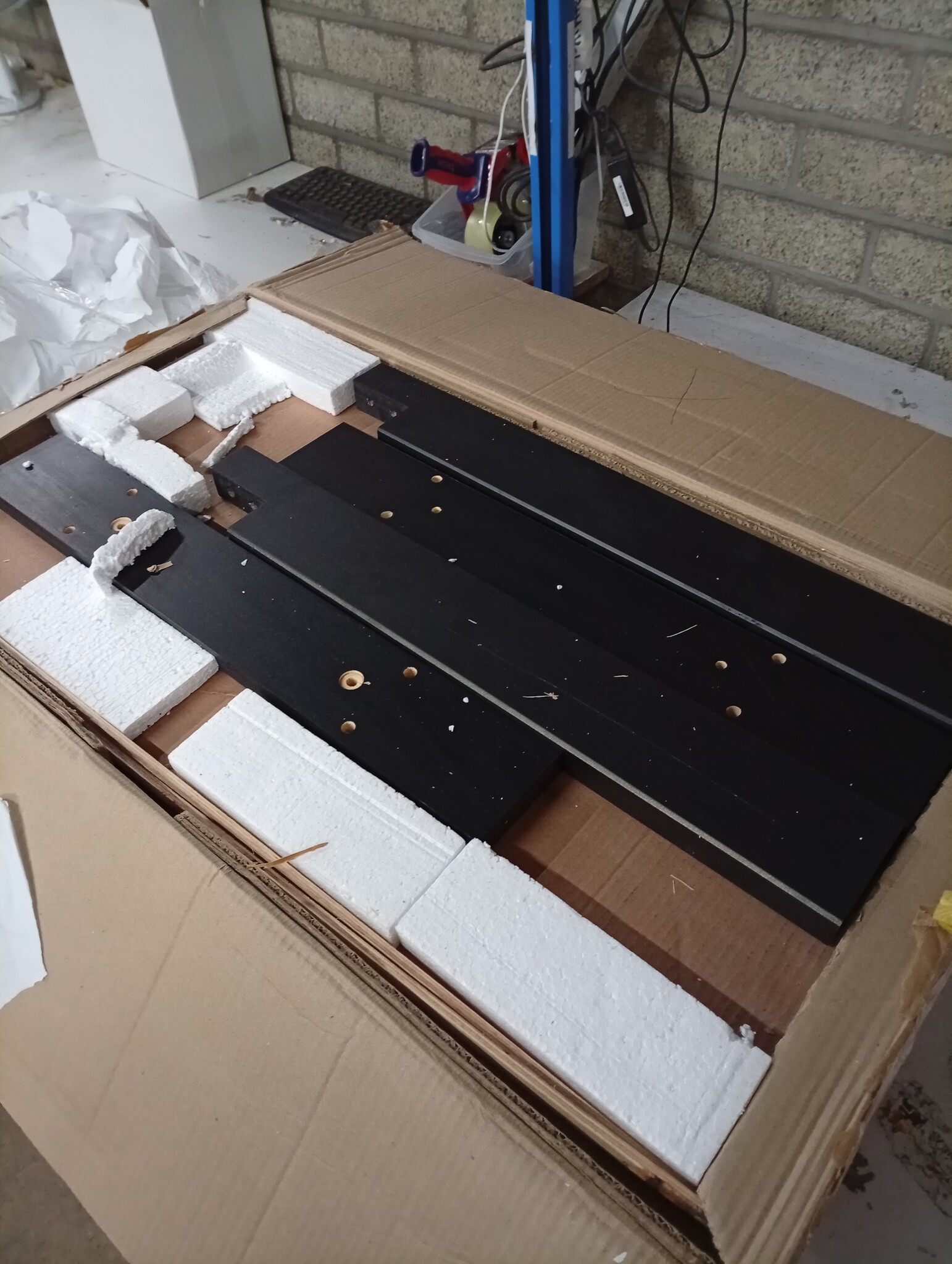 vidaXL Eettafel NOAIN X-poten 160x90x75 cm Massief Hout - 55% Korting!