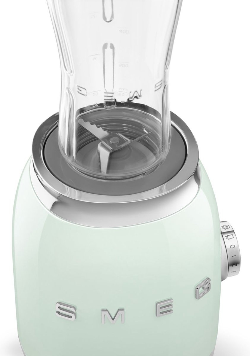 SMEG BGF03 Bottle To Go 600ml - 53% Korting!