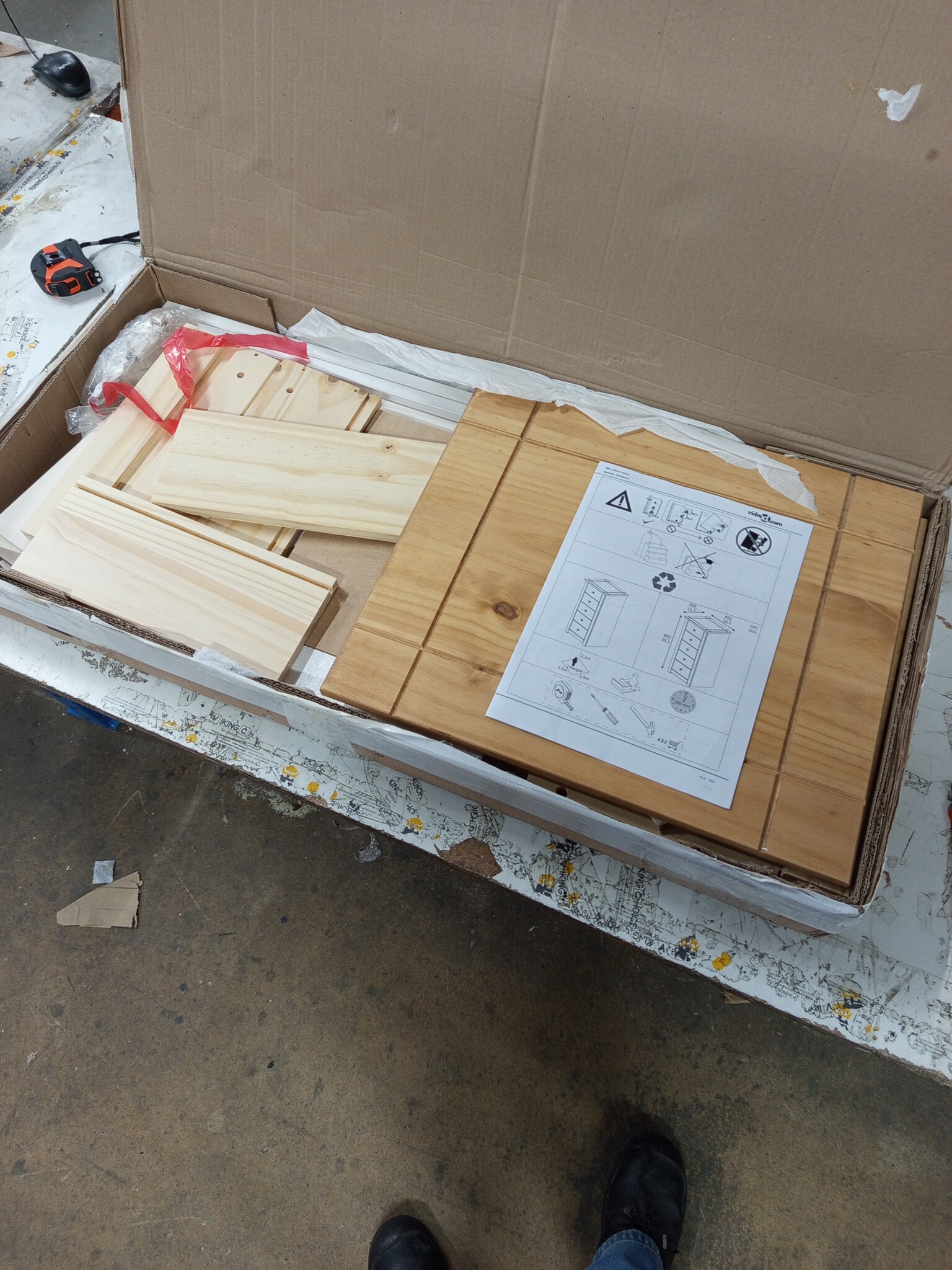 vidaXL Dressoir Panama Grenenhout Wit - 5 Lades - 55% Korting!