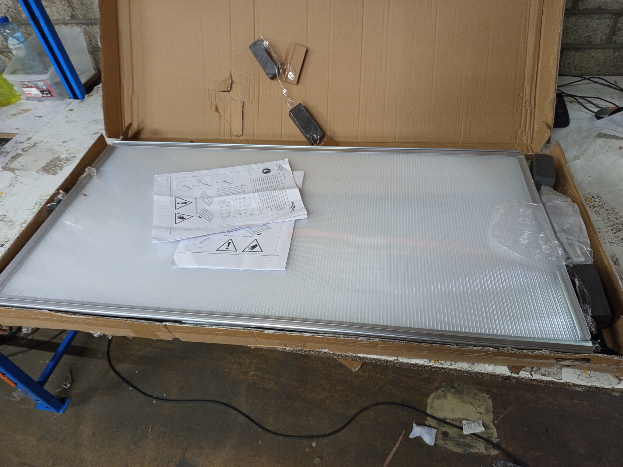 VidaXL Tuinkas 100x100x77 cm - 60% Korting!