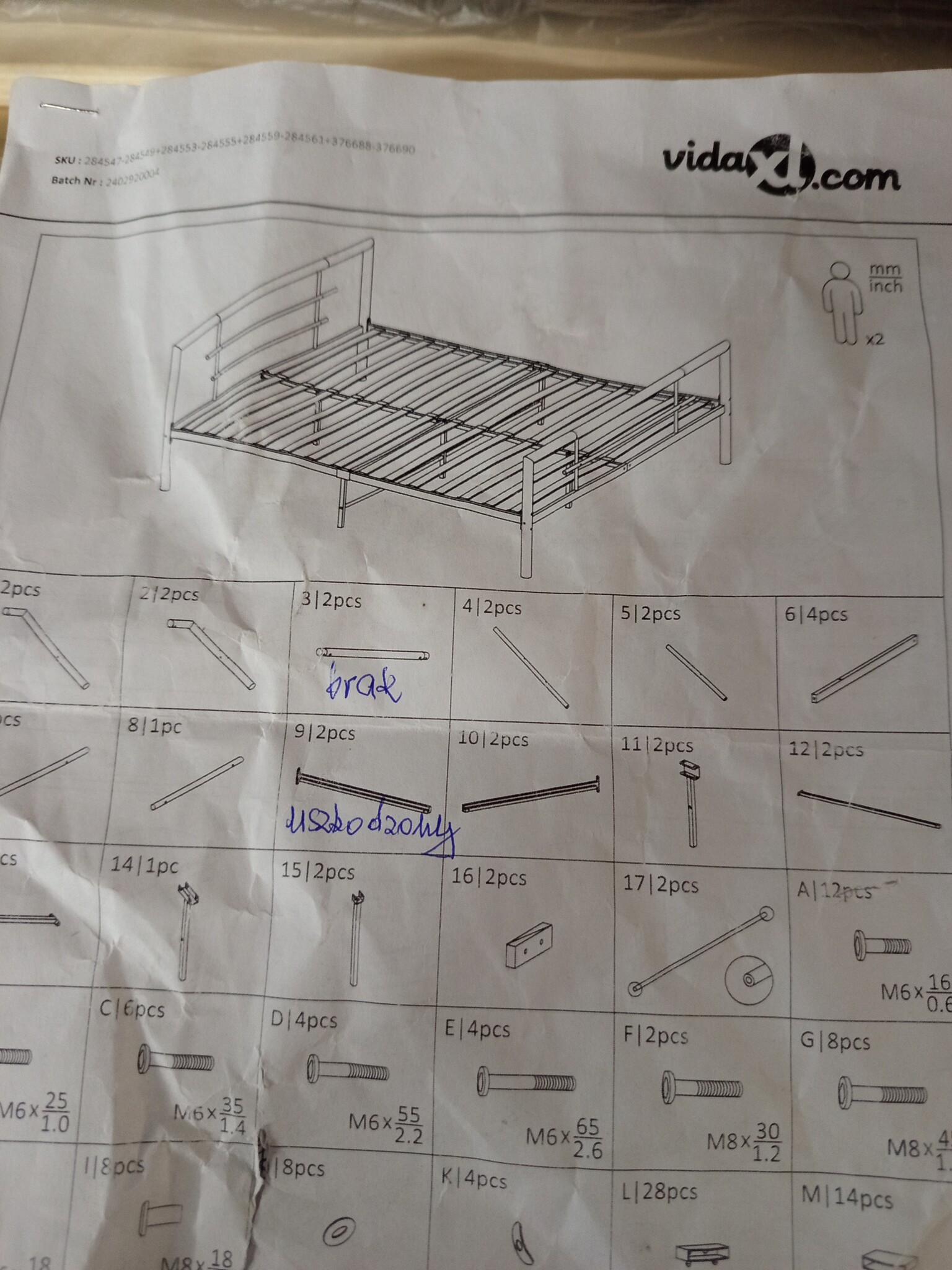 vidaXL Bedframe Metaal Zwart/Wit 120x200 - 60% Korting!