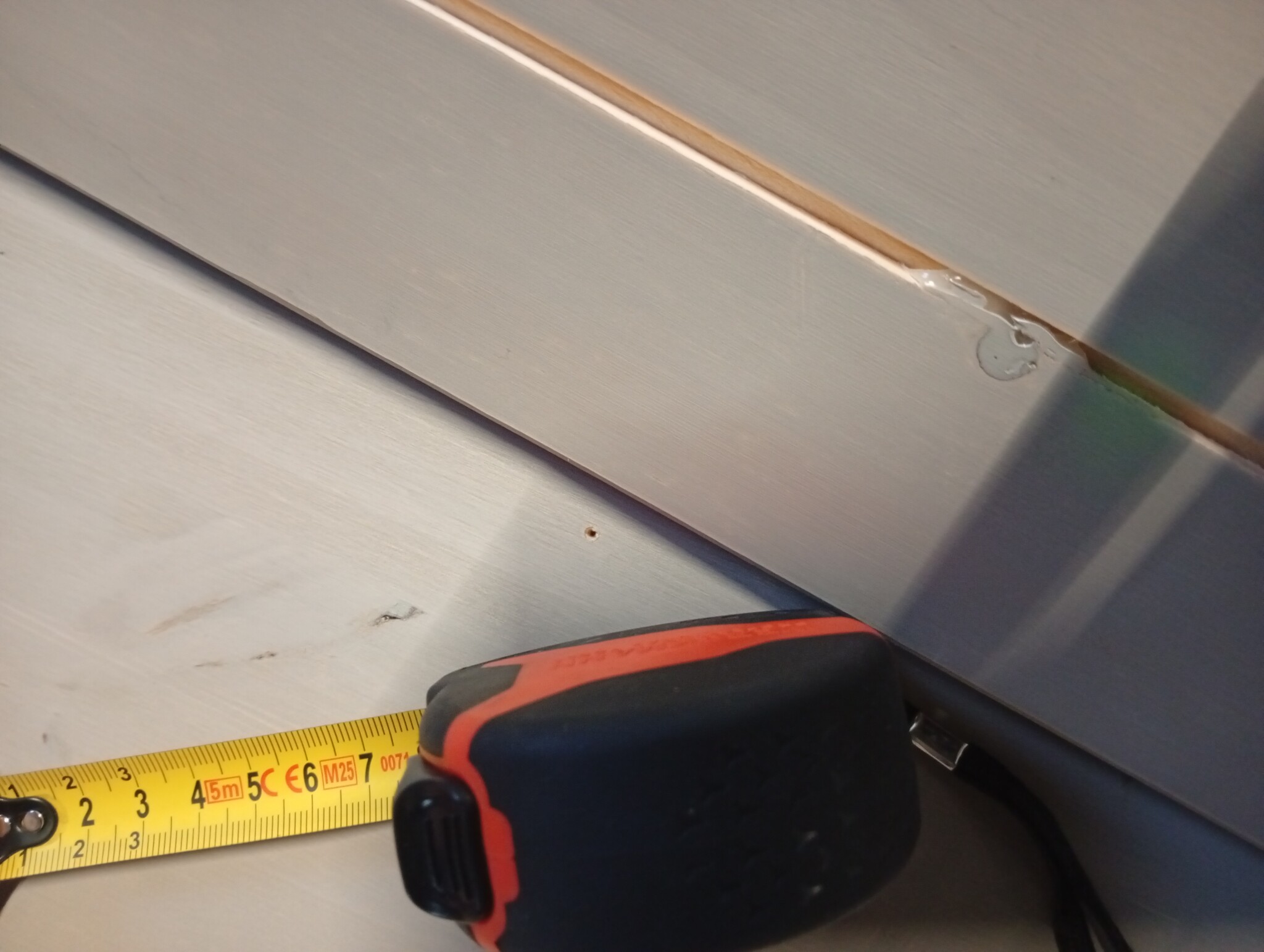 vidaXL Kledingkast Grenenhout Corona-stijl Grijs - 55% Korting!