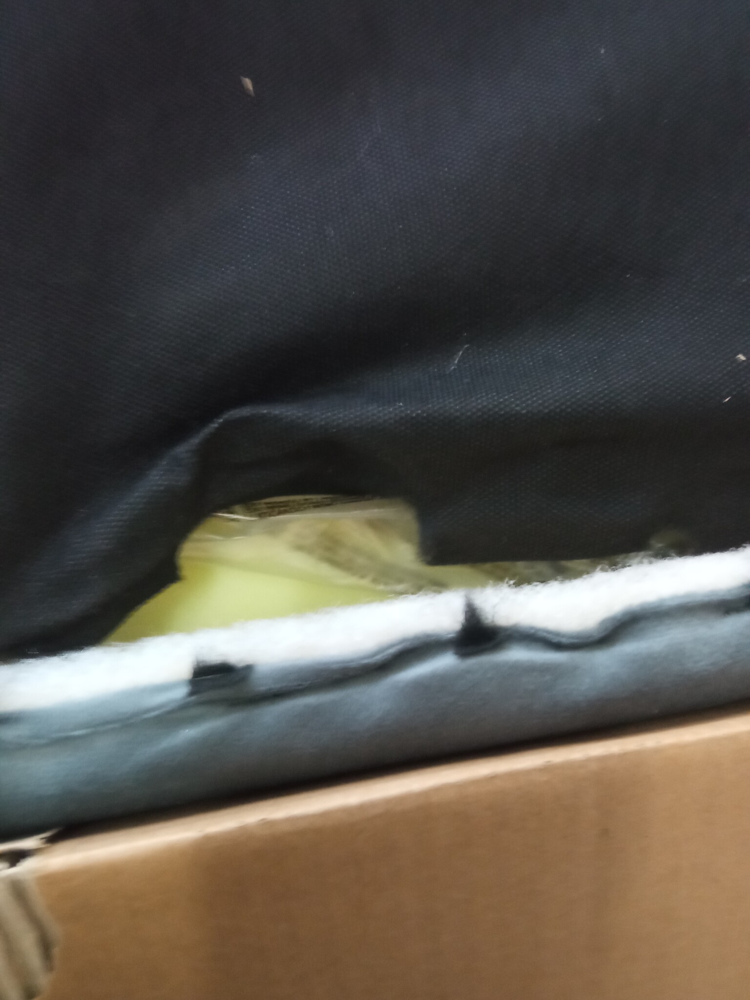 Puf schowek z drewna, aksamit ciemnoszary