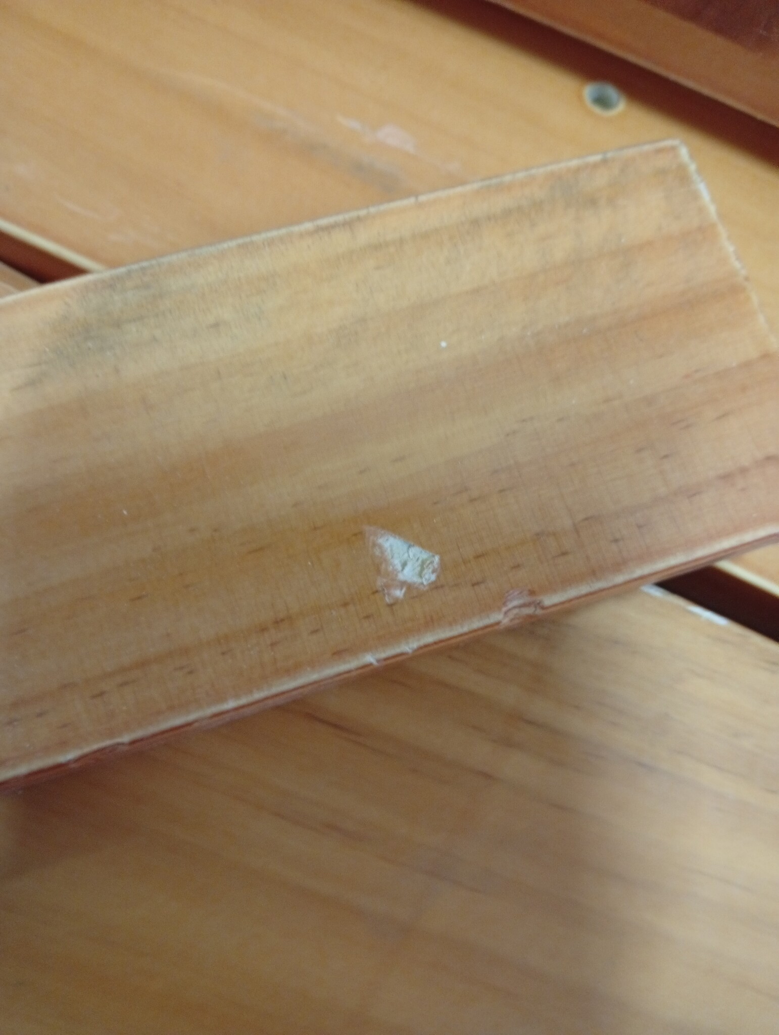 Drewniana ławka piknikowa z piaskownicą dla dzieci, kolor brązowy