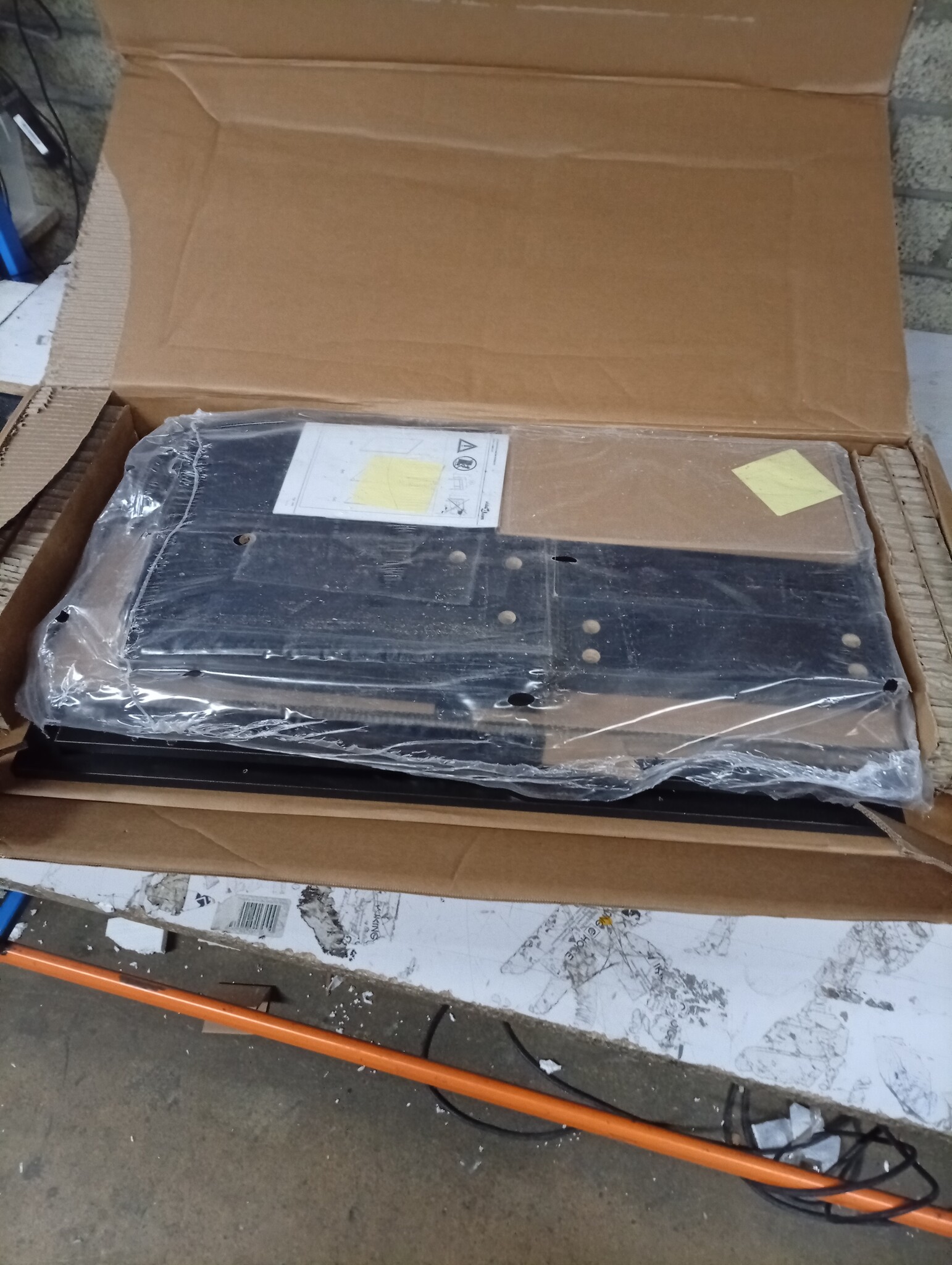 VidaXL Wandtafel Zwart 75x40x75 cm - Met 64% Korting!