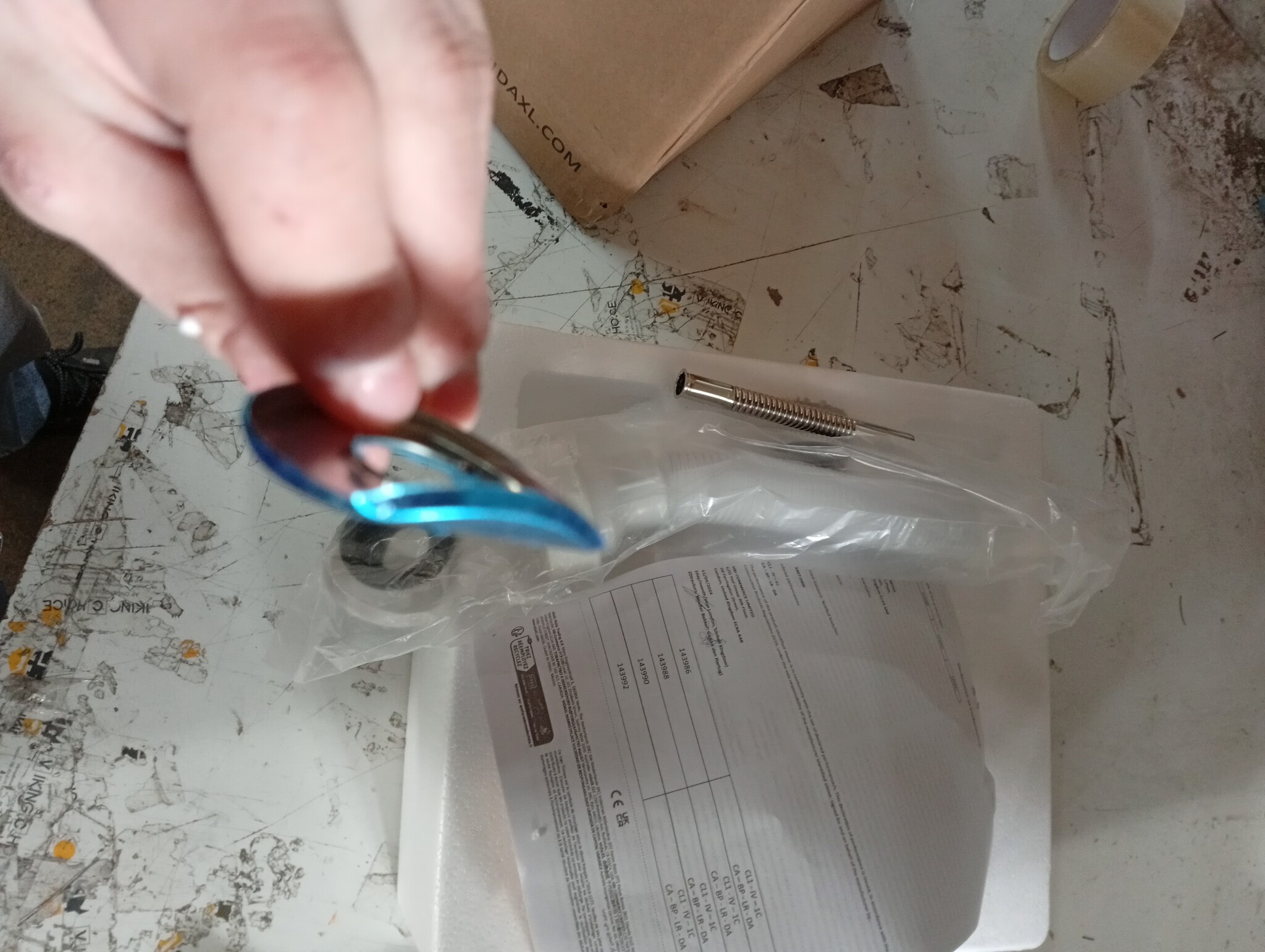 vidaXL Wandurinoir Keramiek Zwart - 55% Korting!