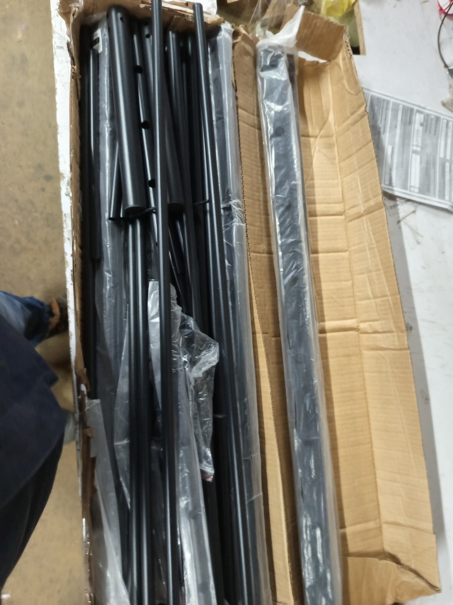 vidaXL Bedframe Metaal Zwart 90x200 cm | -55%