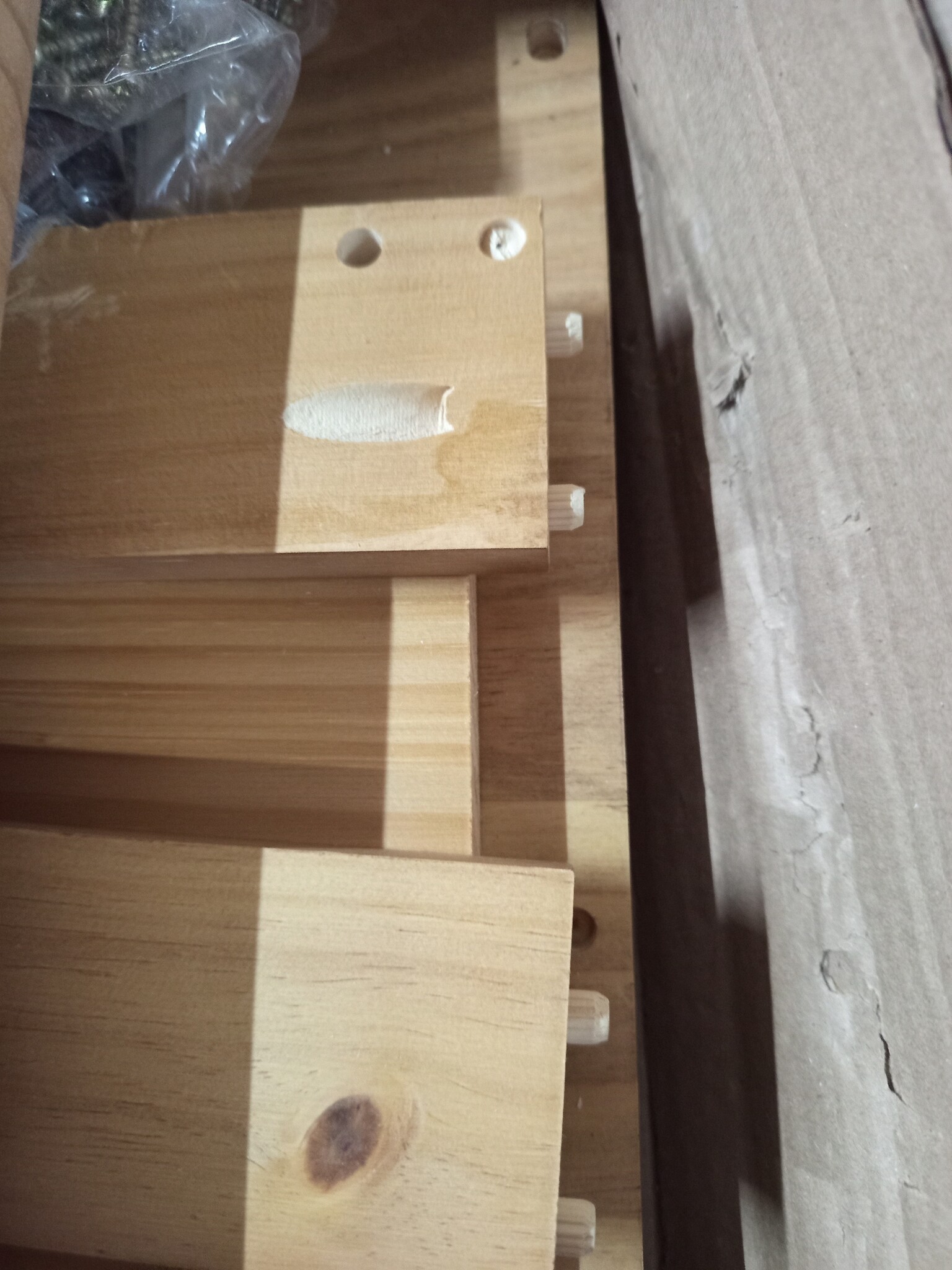 vidaXL Dressoir SAUDA (114x43x75,5 cm) - Massief Grenenhout (Eikenkleurig) - 59% Korting!