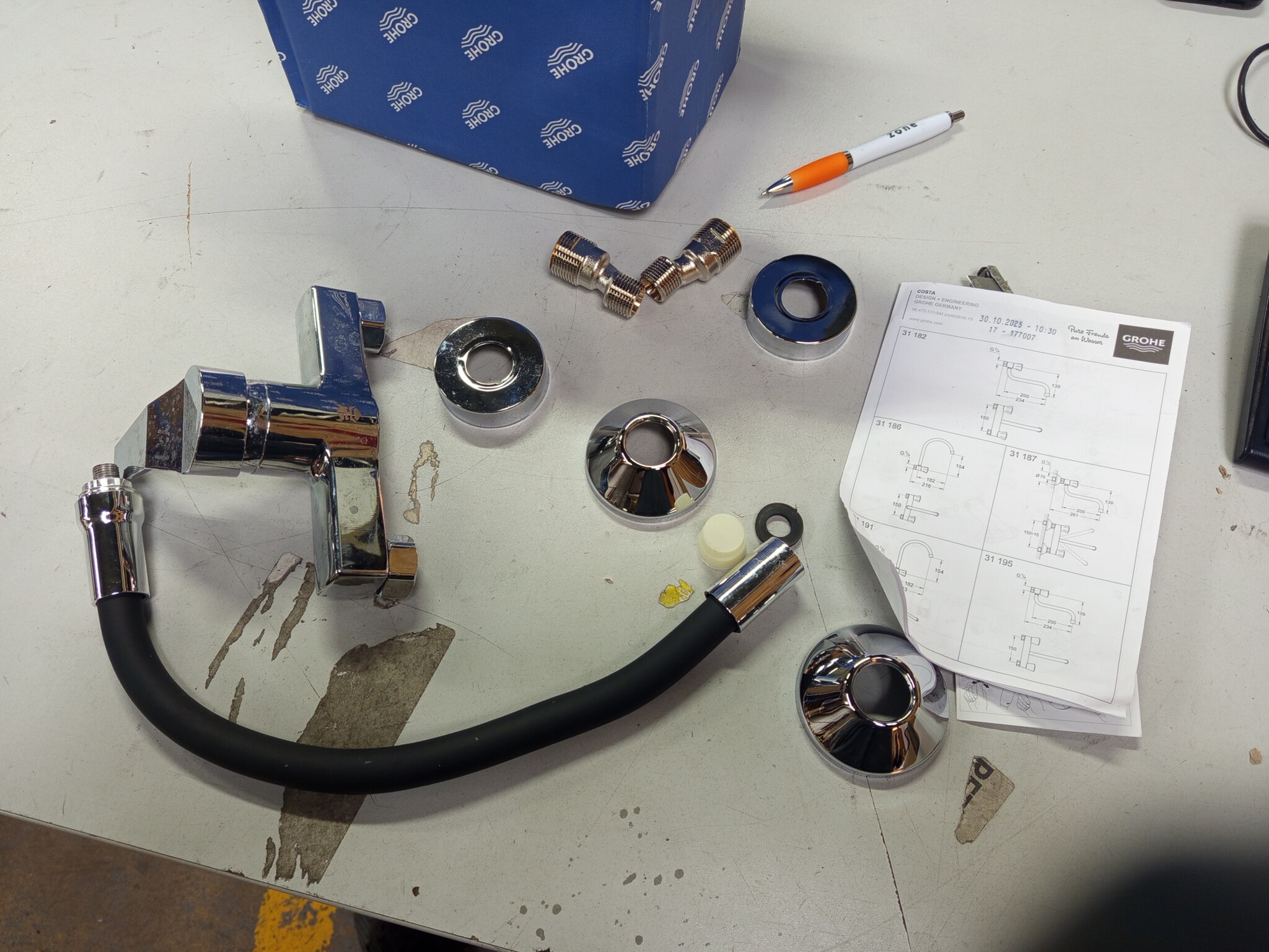 Wandkeukenkraan Flexibel Zwart - 35% Korting