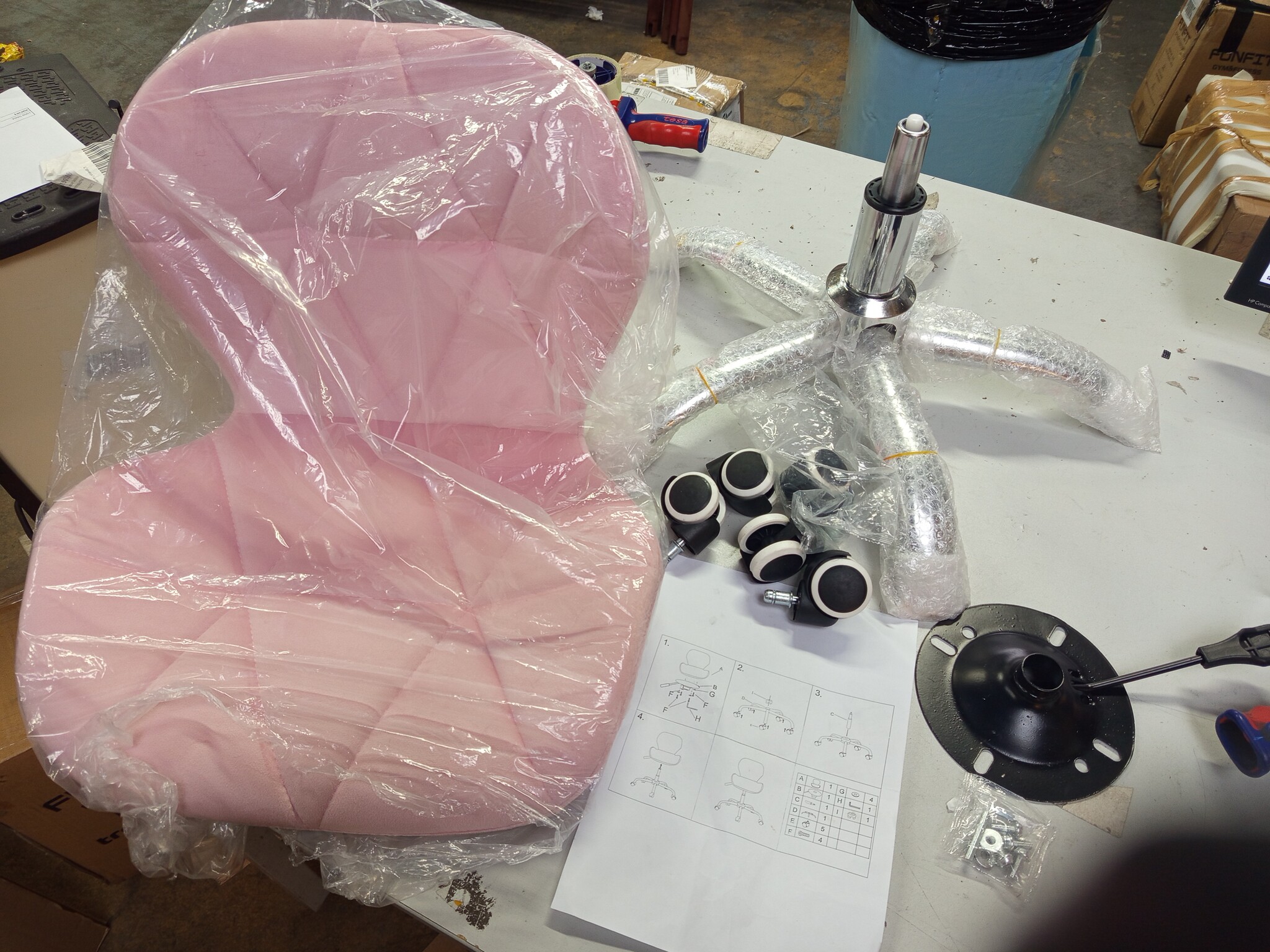 Bureaustoel AVOLA - Ergonomisch Velours - Roze - 35% Korting