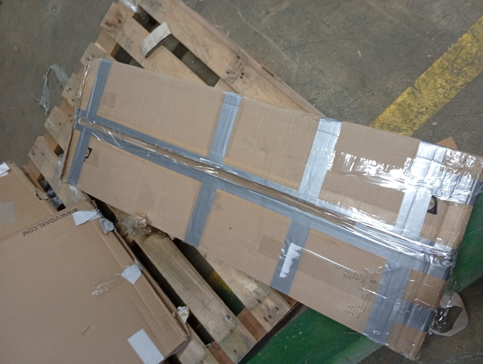 vidaXL Dressoir BODO 115,5x44x80 cm massief grenenhout wit | 55% korting