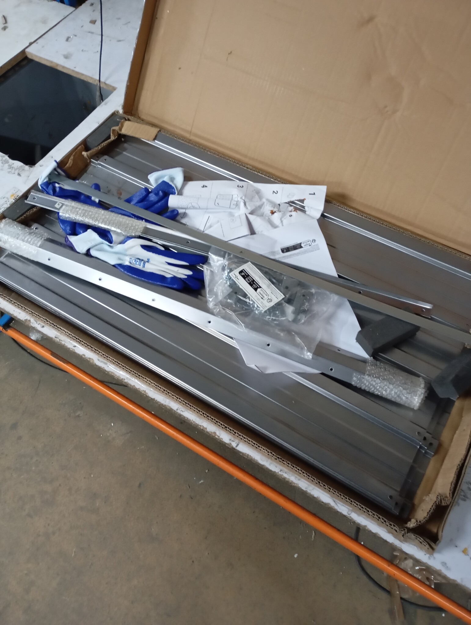 vidaXL Verhoogde Plantenbak 160x80x77 cm Cortenstaal - 60% Korting!