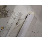 vidaXL Huisdierenhek Uittrekbaar 82.5x125 cm Wit - 64% Korting!