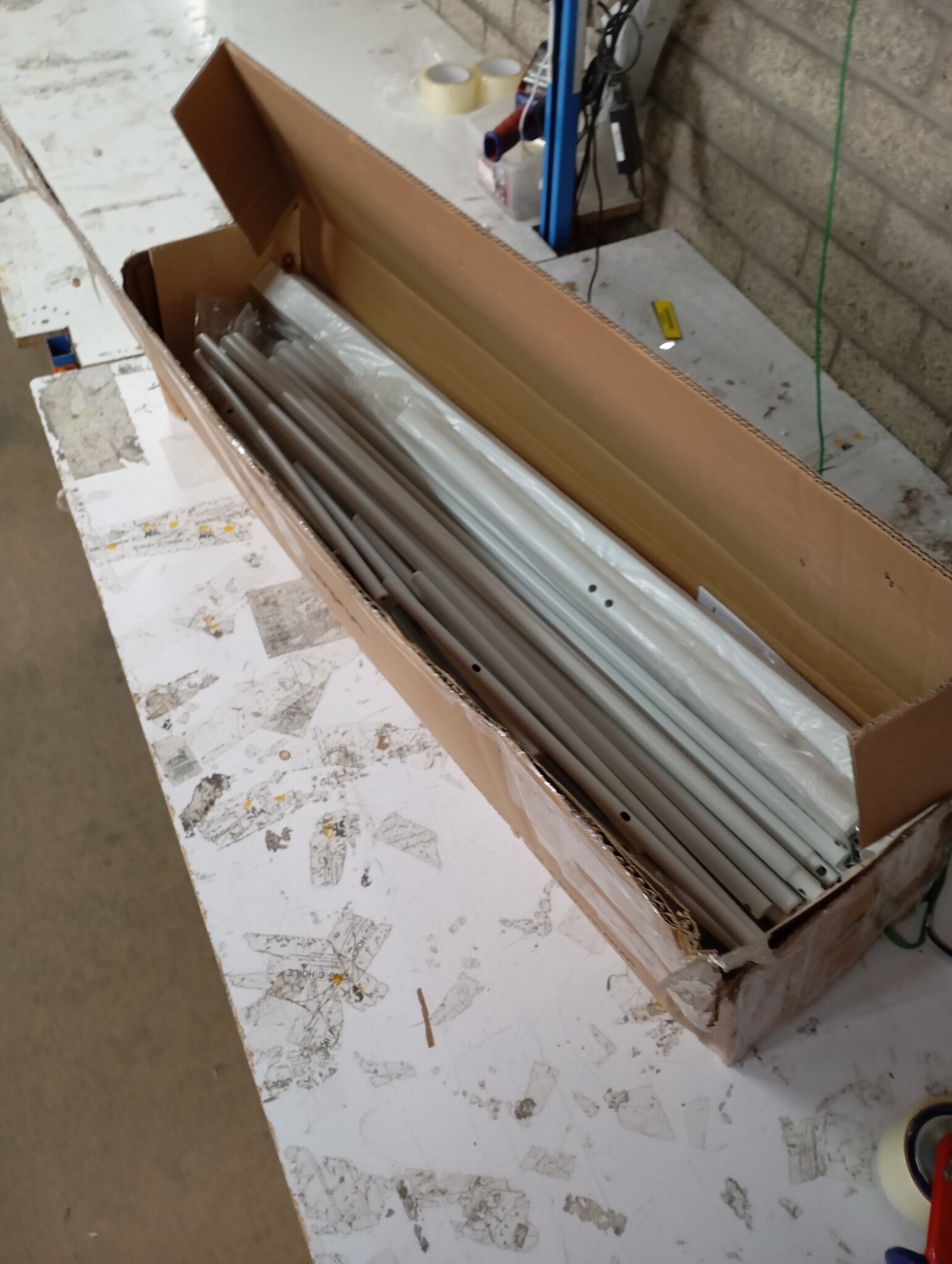 vidaXL Bedframe Metaal Wit 160x200cm - Nu met 55% Korting!