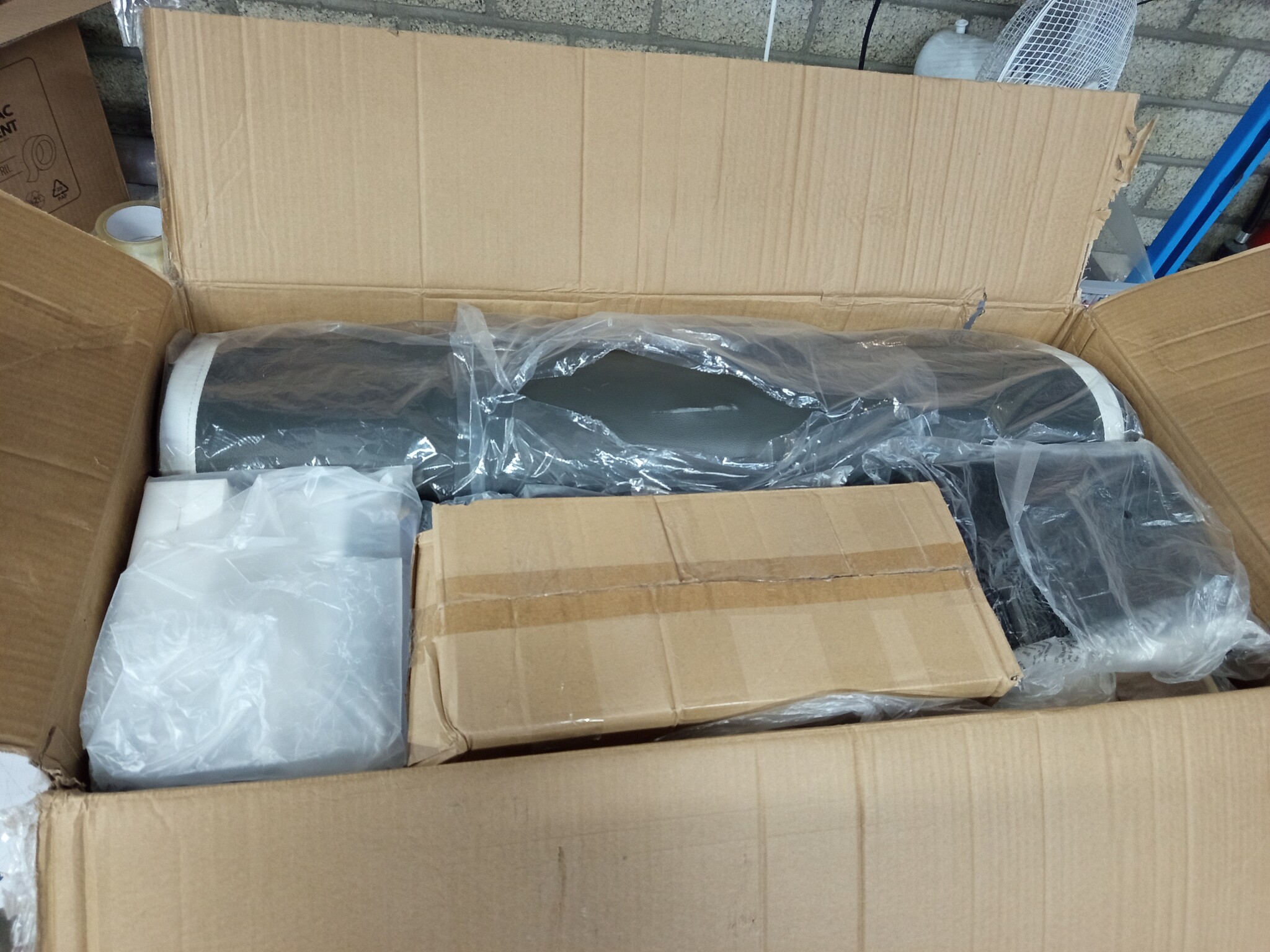 vidaXL Bedframe Antraciet Kunstleer 90x200 cm - 60% Korting!