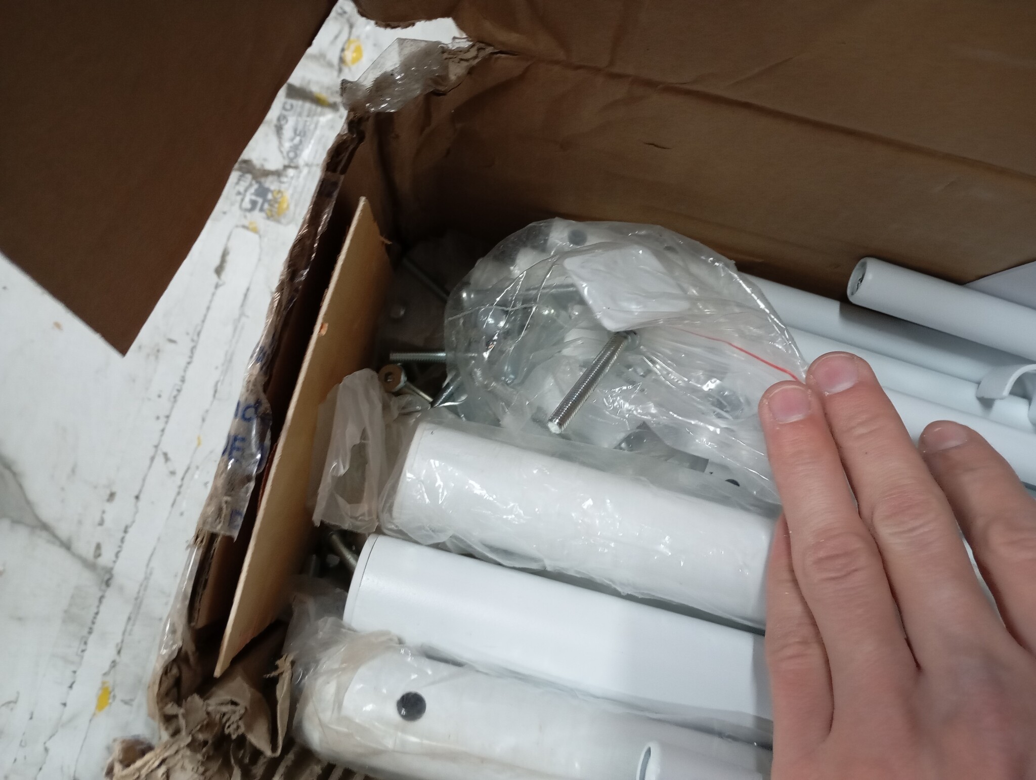 vidaXL Bedframe Metaal Wit - 120x190 cm | 64% Korting