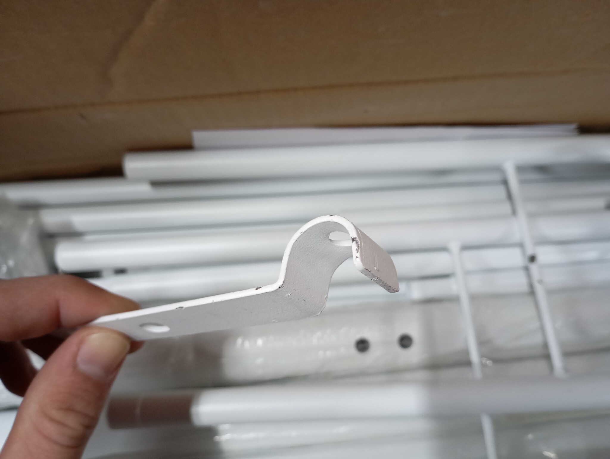 vidaXL Bedframe Metaal Wit - 120x190 cm | 64% Korting