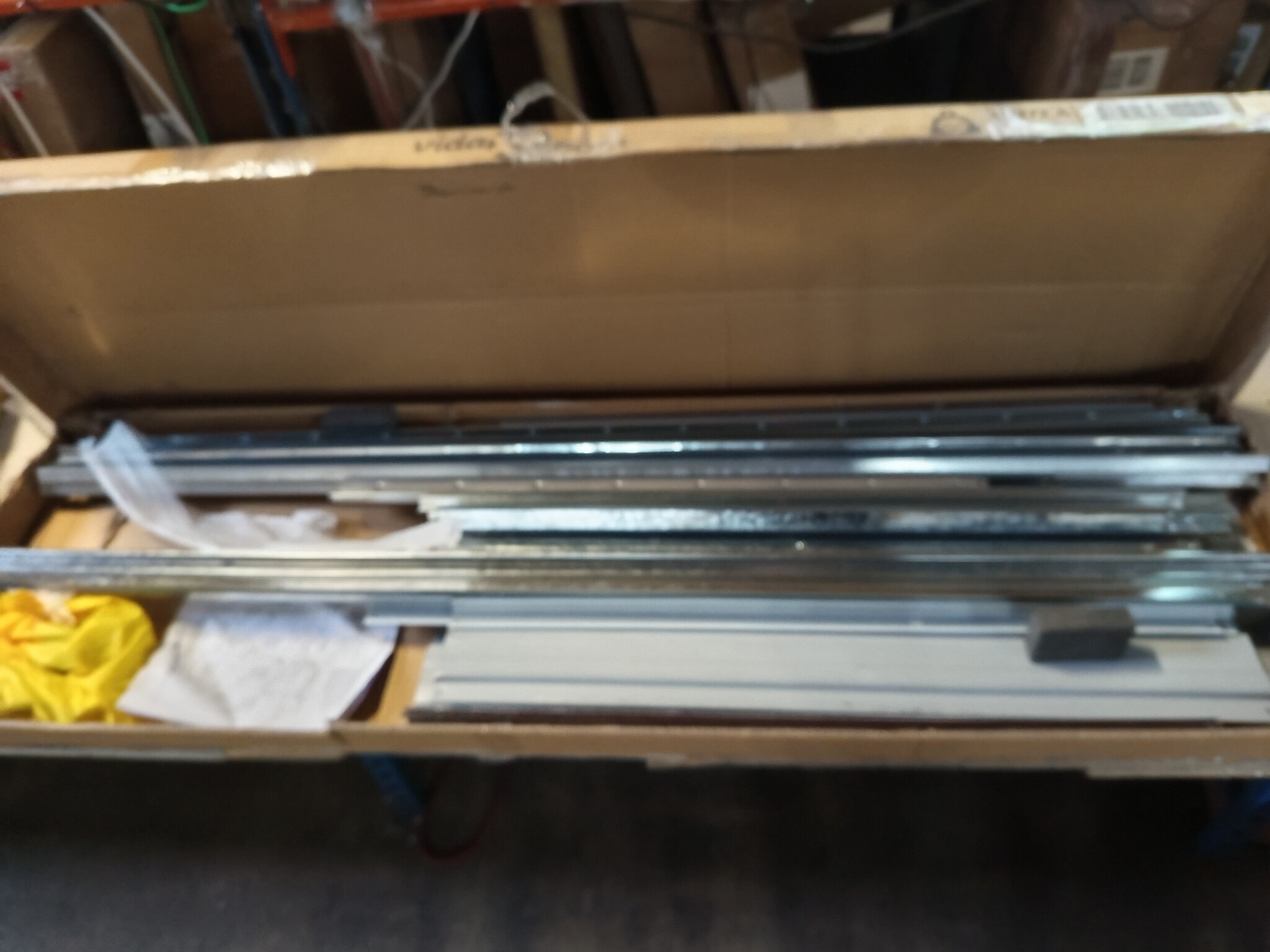 vidaXL Tuinbox Bruin (171x99x93 cm) - 55% Korting