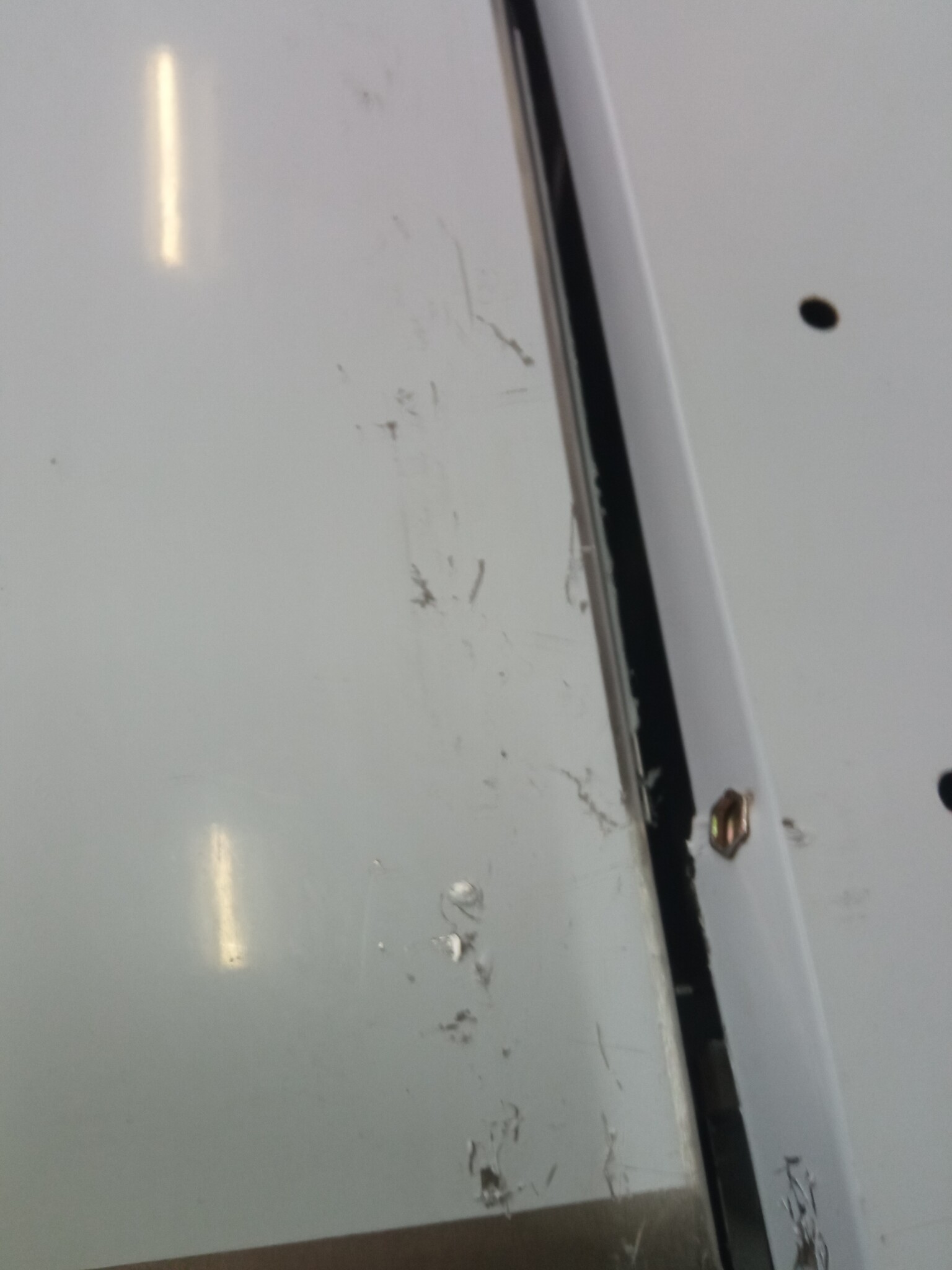 Stół warsztatowy ze stali nierdzewnej z drzwiami przesuwnymi