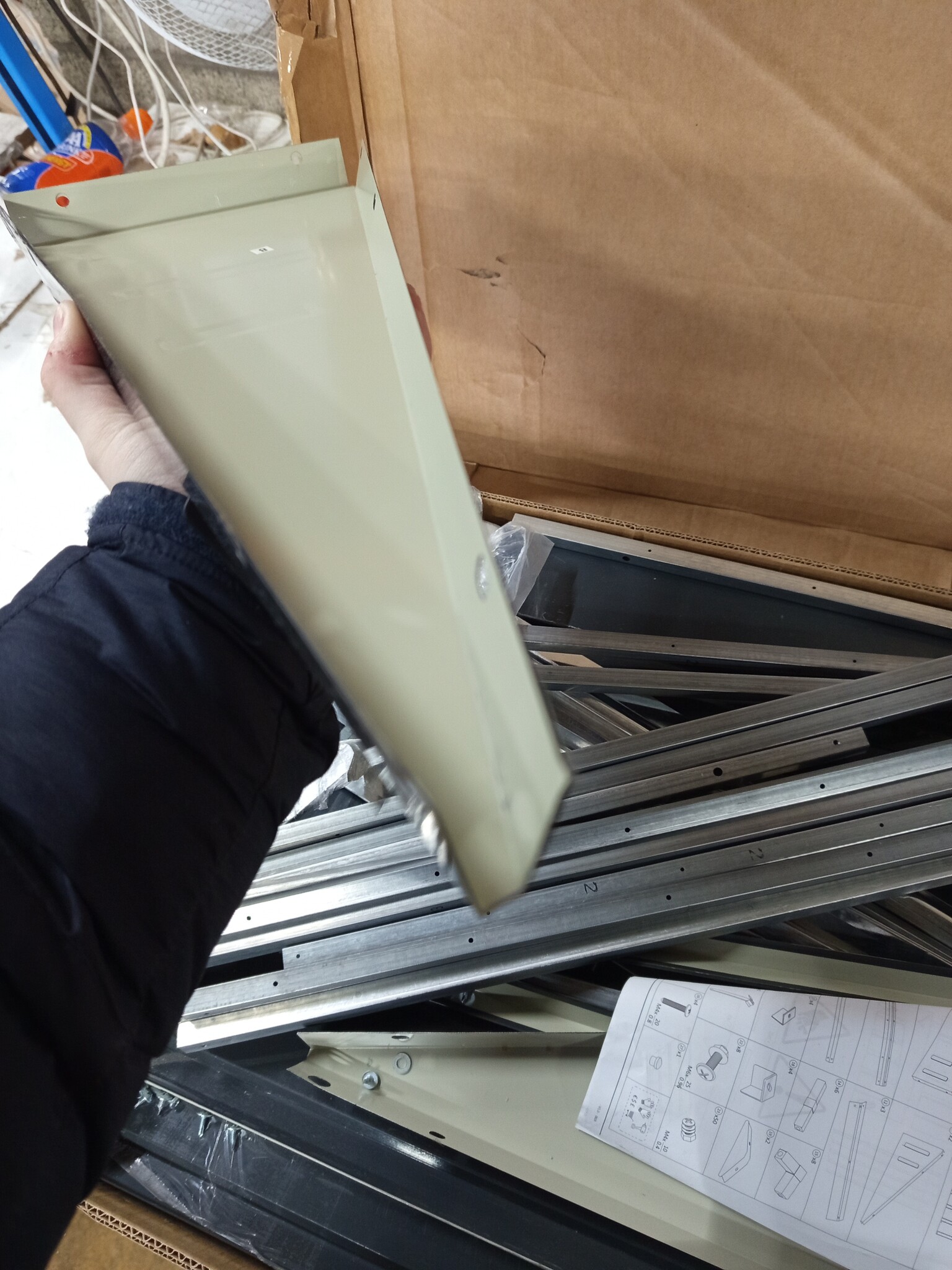 vidaXL Hondenhok 116,5x153x81,5 cm gegalvaniseerd staal antracietkleur