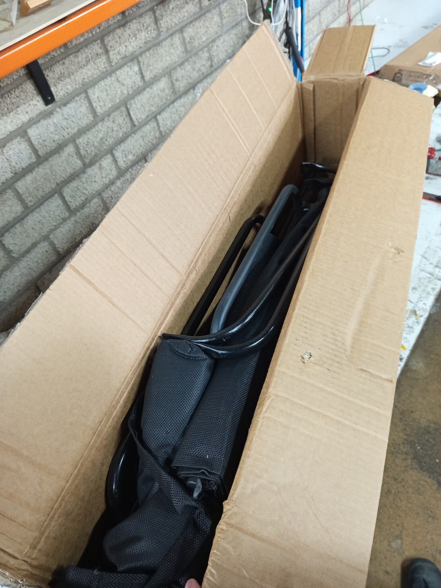 vidaXL Ligbed met kussen poly rattan bruin