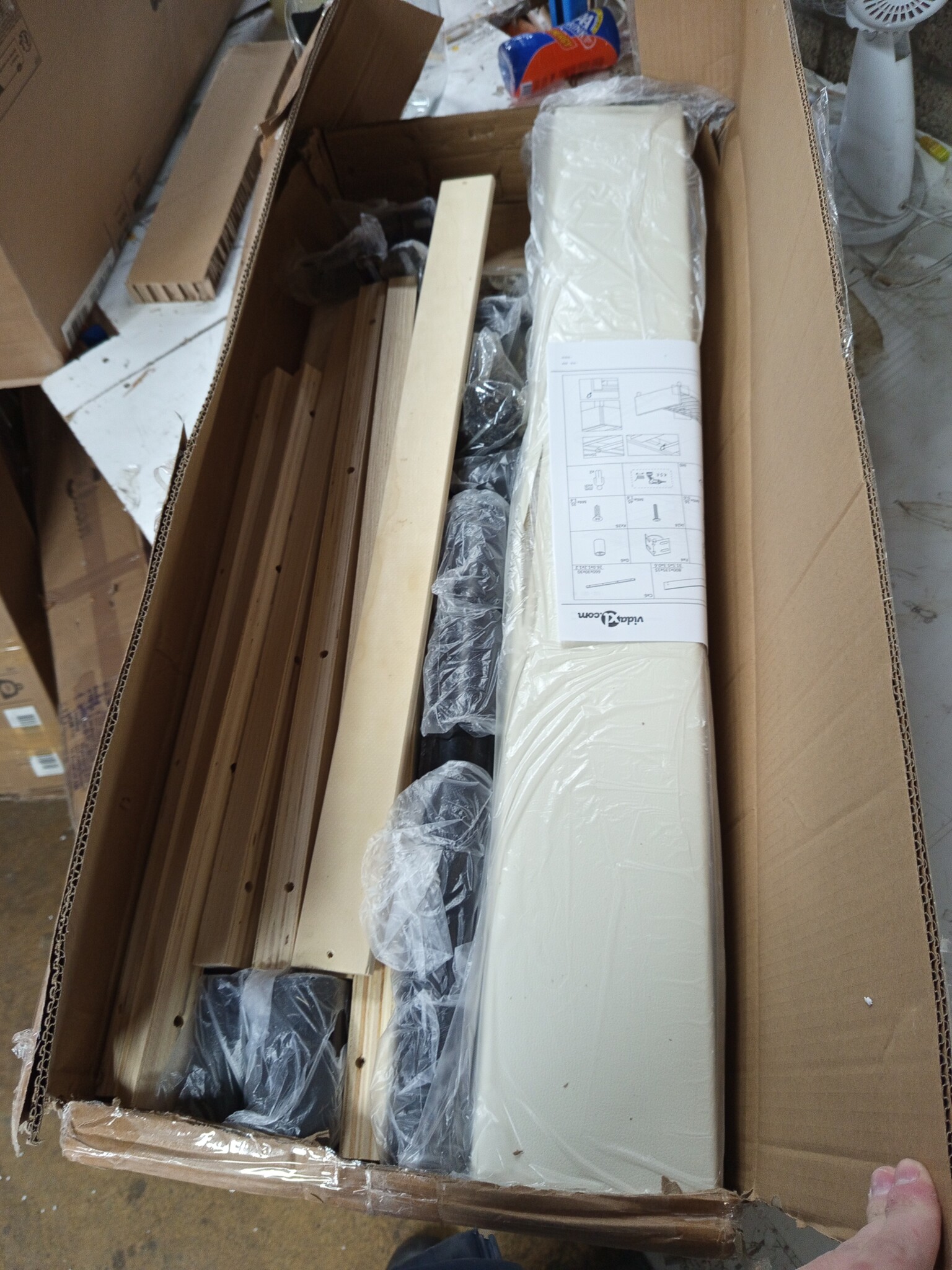 vidaXL Bedframe met hoofdeinde crèmekleurig - 80x200 cm | 60% Korting