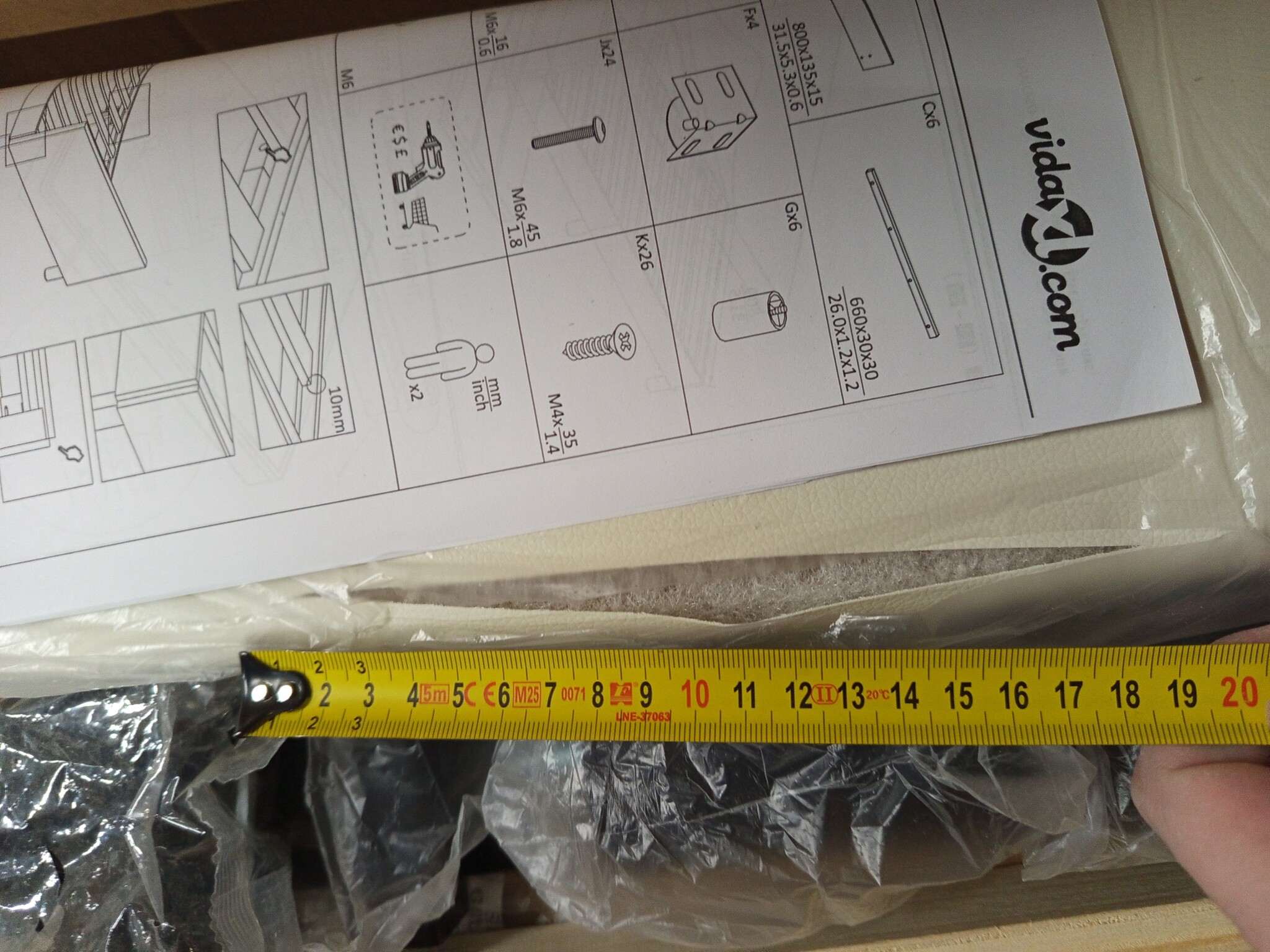 vidaXL Bedframe met hoofdeinde crèmekleurig - 80x200 cm | 60% Korting